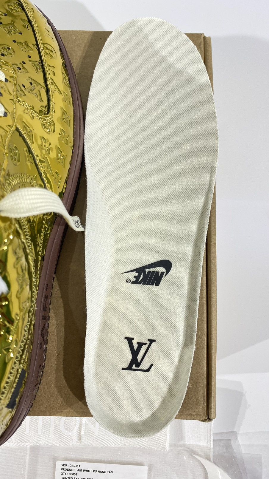 Louis Vuitton Louis Vuitton X Nike 10 Air Force 1 Gold Metallic Size US 10 / EU 43 - 16 Thumbnail