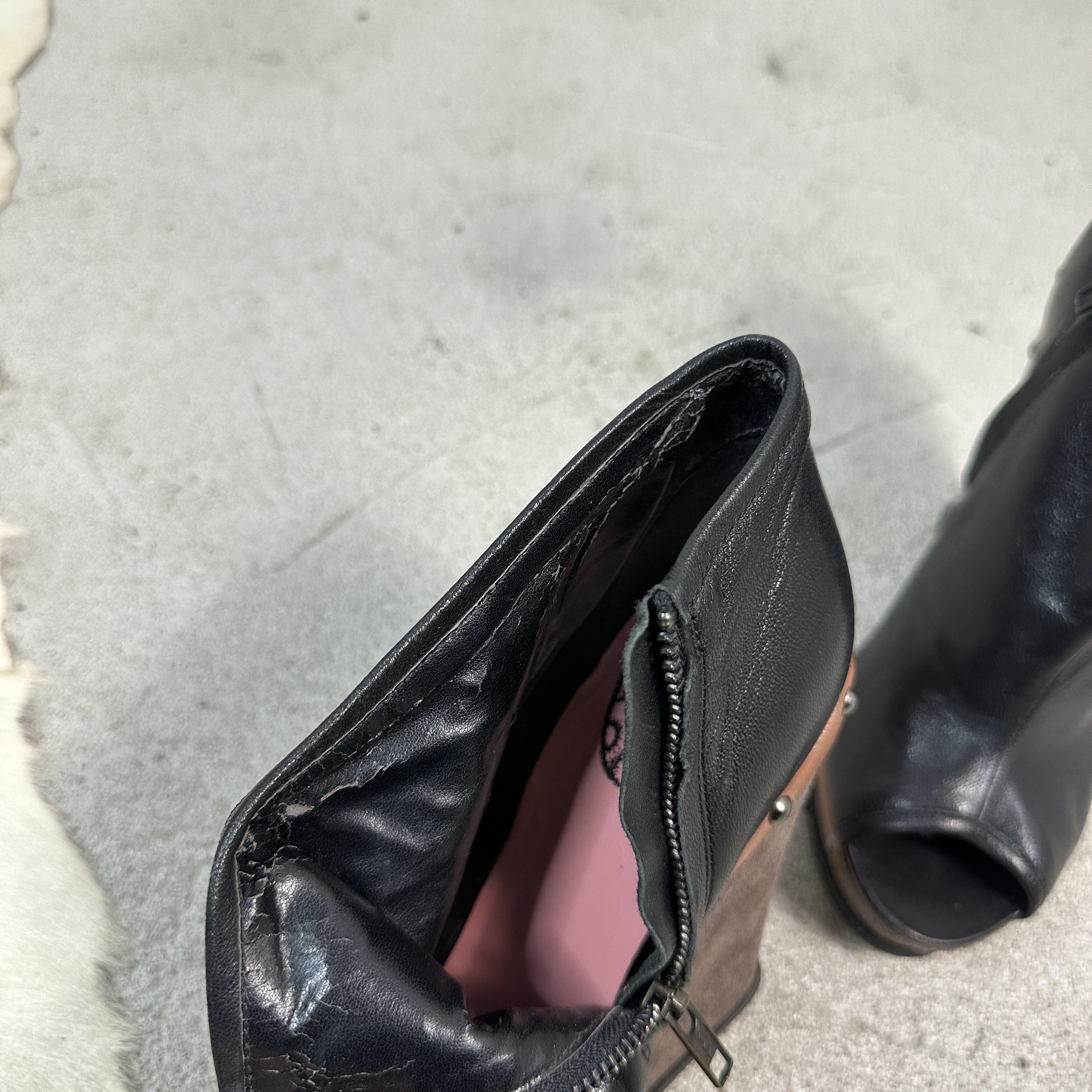 Vintage Vintage Platform Wedge Peep Toe Leather Shoes Size US 8 / IT 38 - 7 Thumbnail