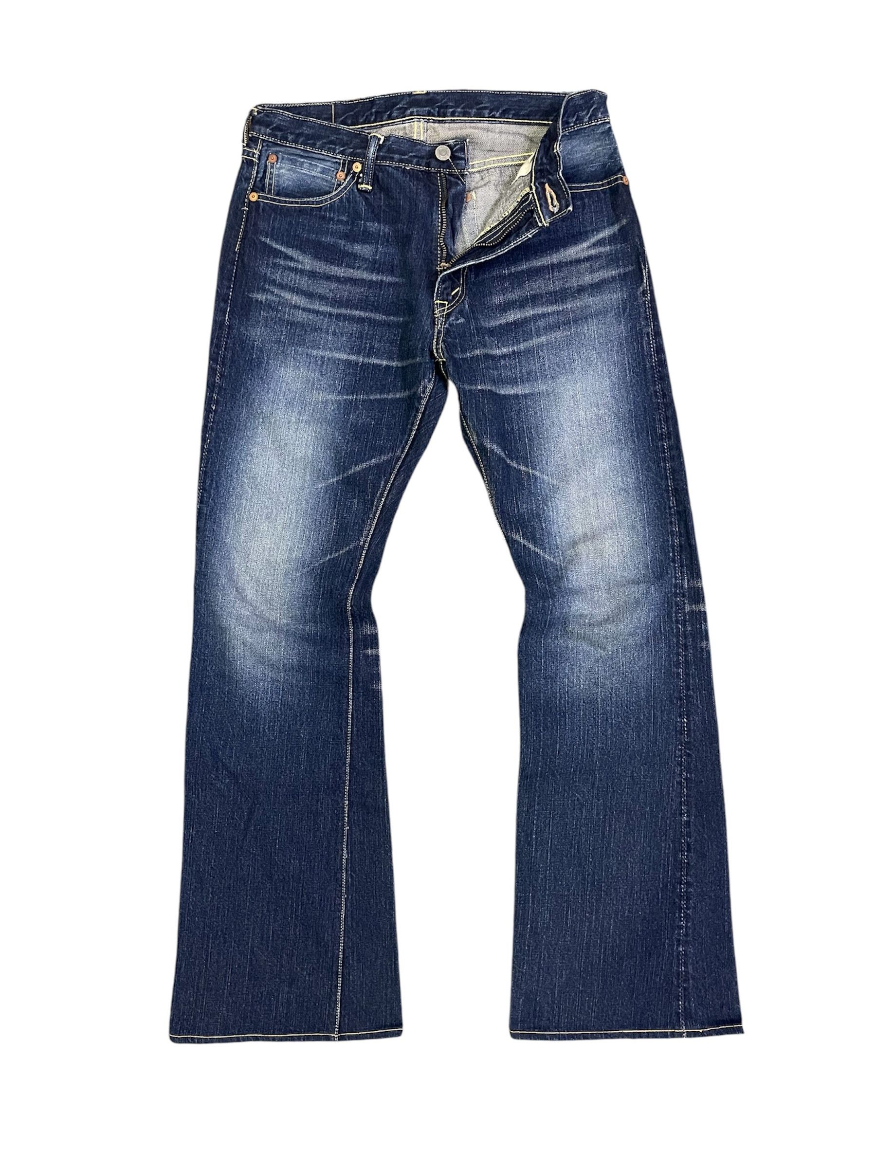 The Flat Head TFH Flared Blue Light Wash Jeans Size US 32 / EU 48 - 2 Thumbnail