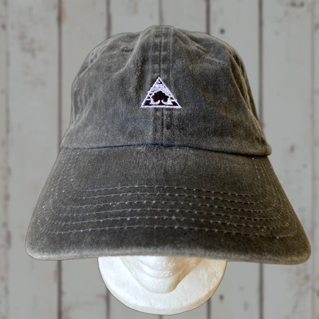 Vintage VINTAGE Upper Park Clothing Str​apback Dad Hat Faded Black Embroidered Logo Size US M / EU 48-50 / 2 - 1 Thumbnail