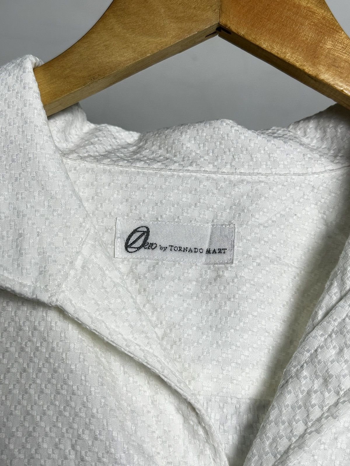 If Six Was Nine × Le Grande Bleu (L.G.B.) × Tornado Mart Tornado Mart Punk White Button Shirt Size US M / EU 48-50 / 2 - 6 Thumbnail
