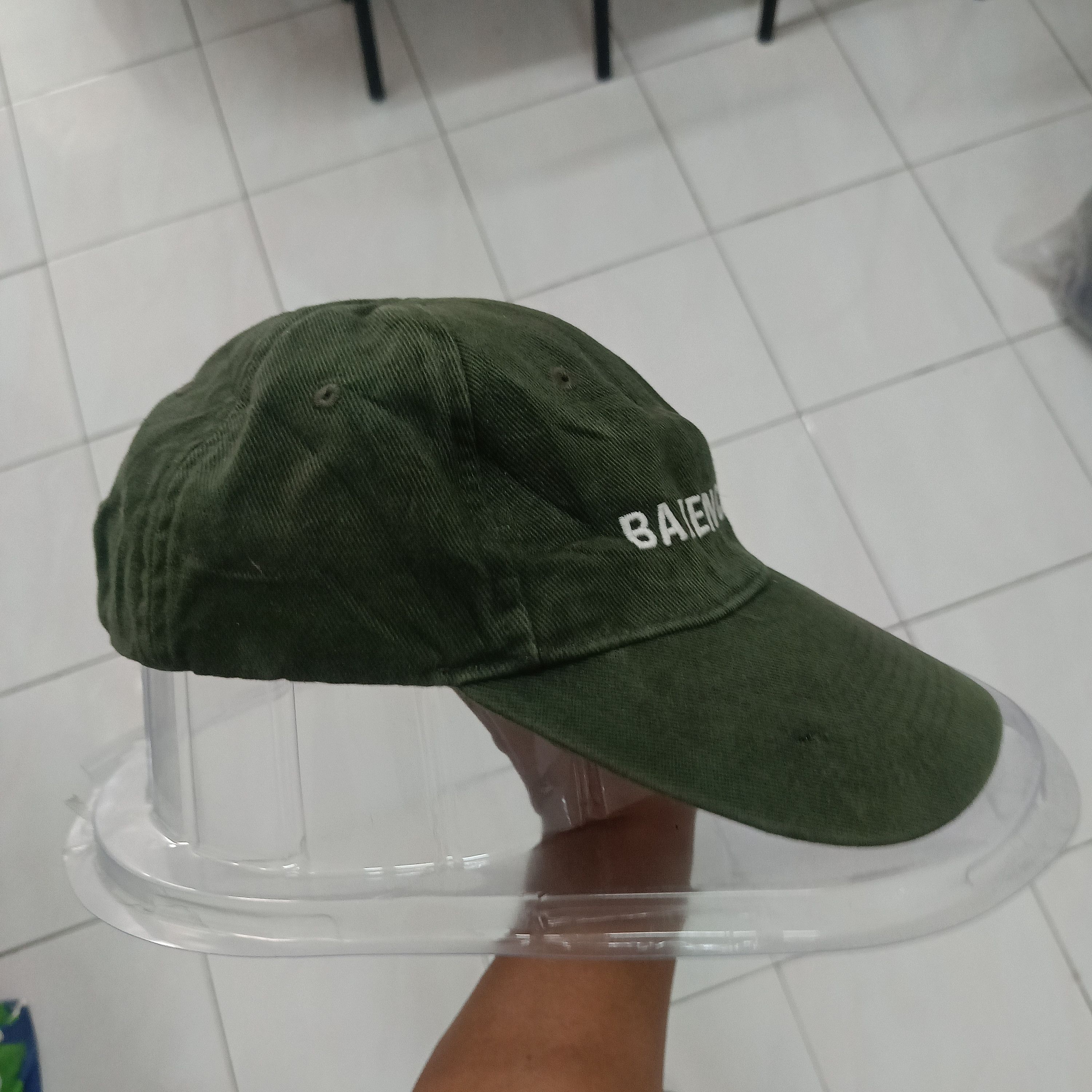 Balenciaga Balenciaga Embroidery Logo Hat OG Size ONE SIZE - 2 Thumbnail