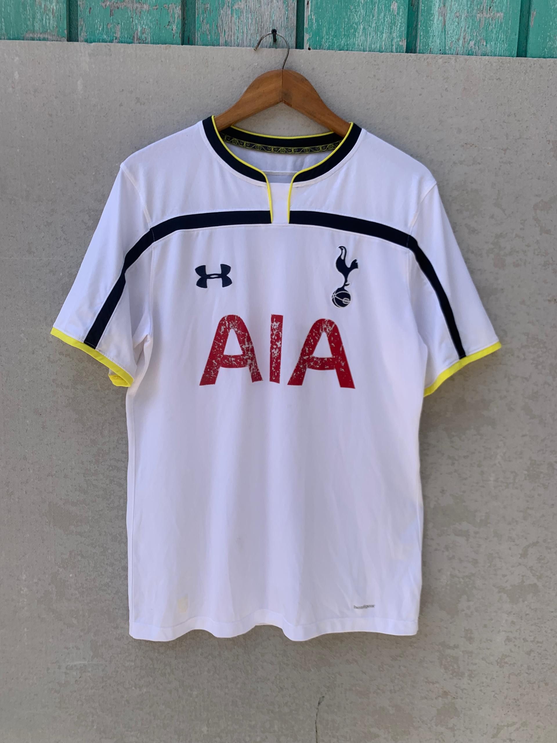 Under Armour Vintage Under Armour Tottonhem Jersey Size US L / EU 52-54 / 3 - 1 Thumbnail