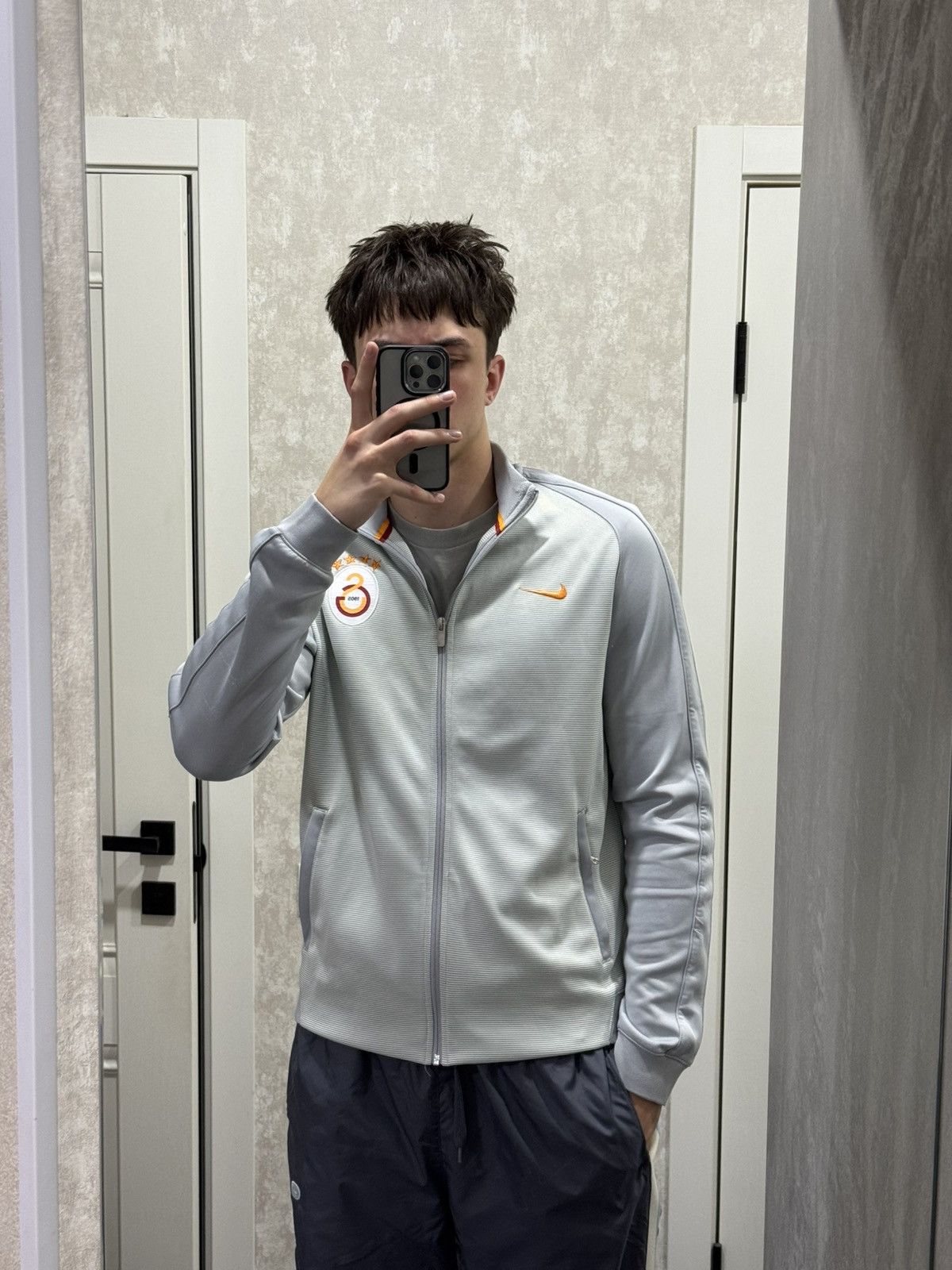 Nike Galatasaray AS Nike Track Jacket 2016-17 Men’s Size L Turkey Size US L / EU 52-54 / 3 - 4 Thumbnail