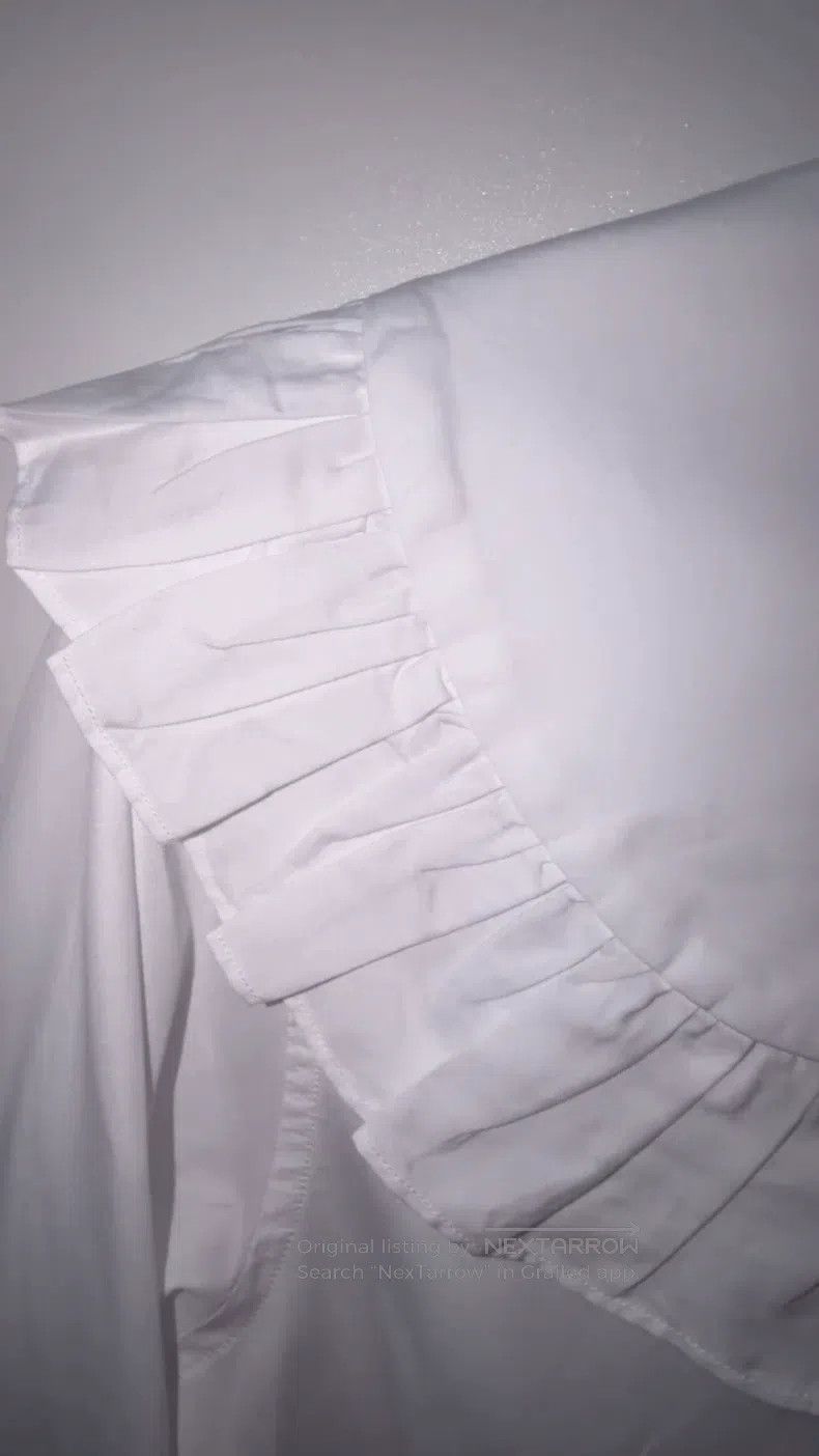 Comme des Garcons Comme Des Garcons Layered Petal Sleeve White Shirt Size XS / US 0-2 / IT 36-38 - 1 Thumbnail