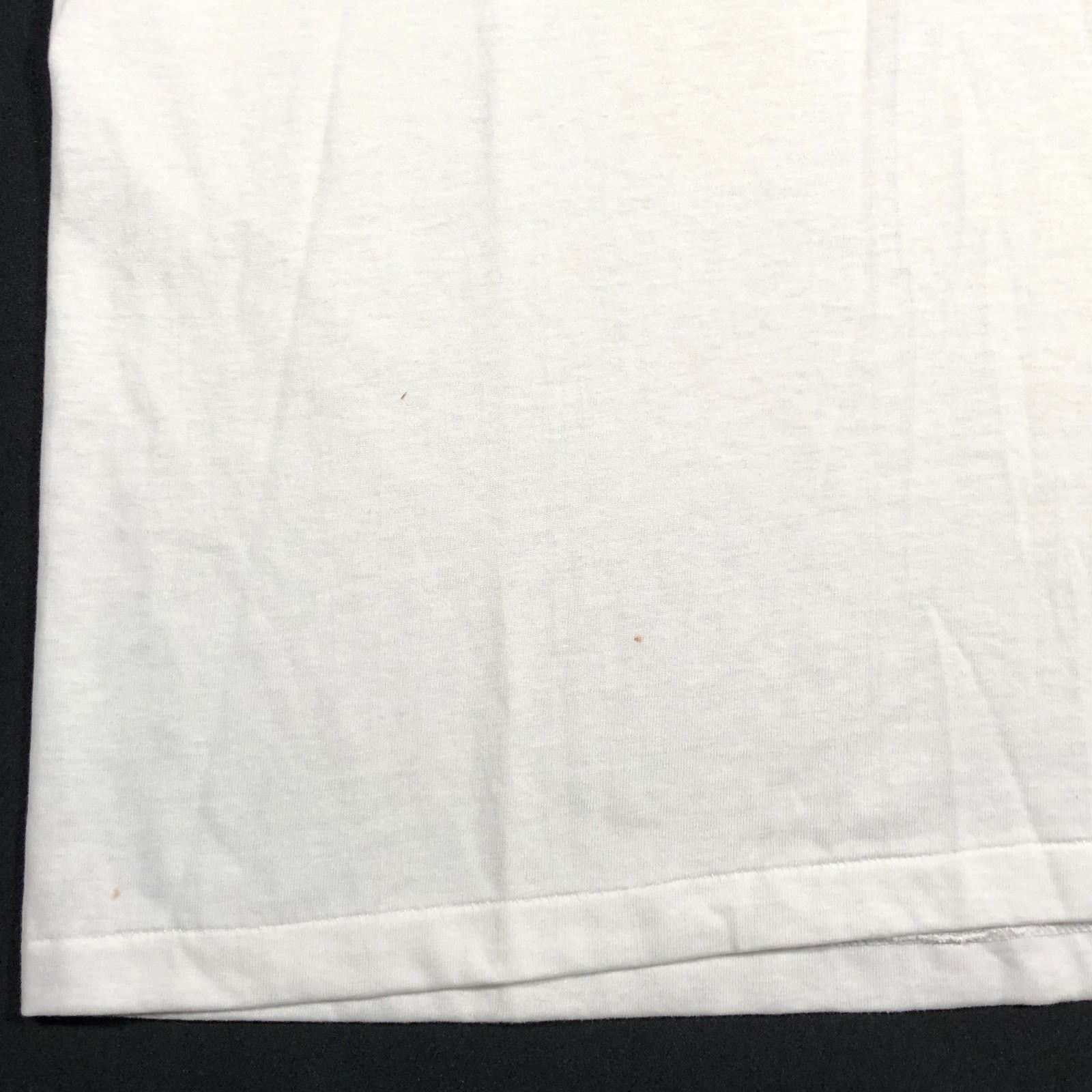 Vintage vintage 90s UC Davis Phi Mu Lion Logo Sorority White Tee Size US L / EU 52-54 / 3 - 6 Thumbnail