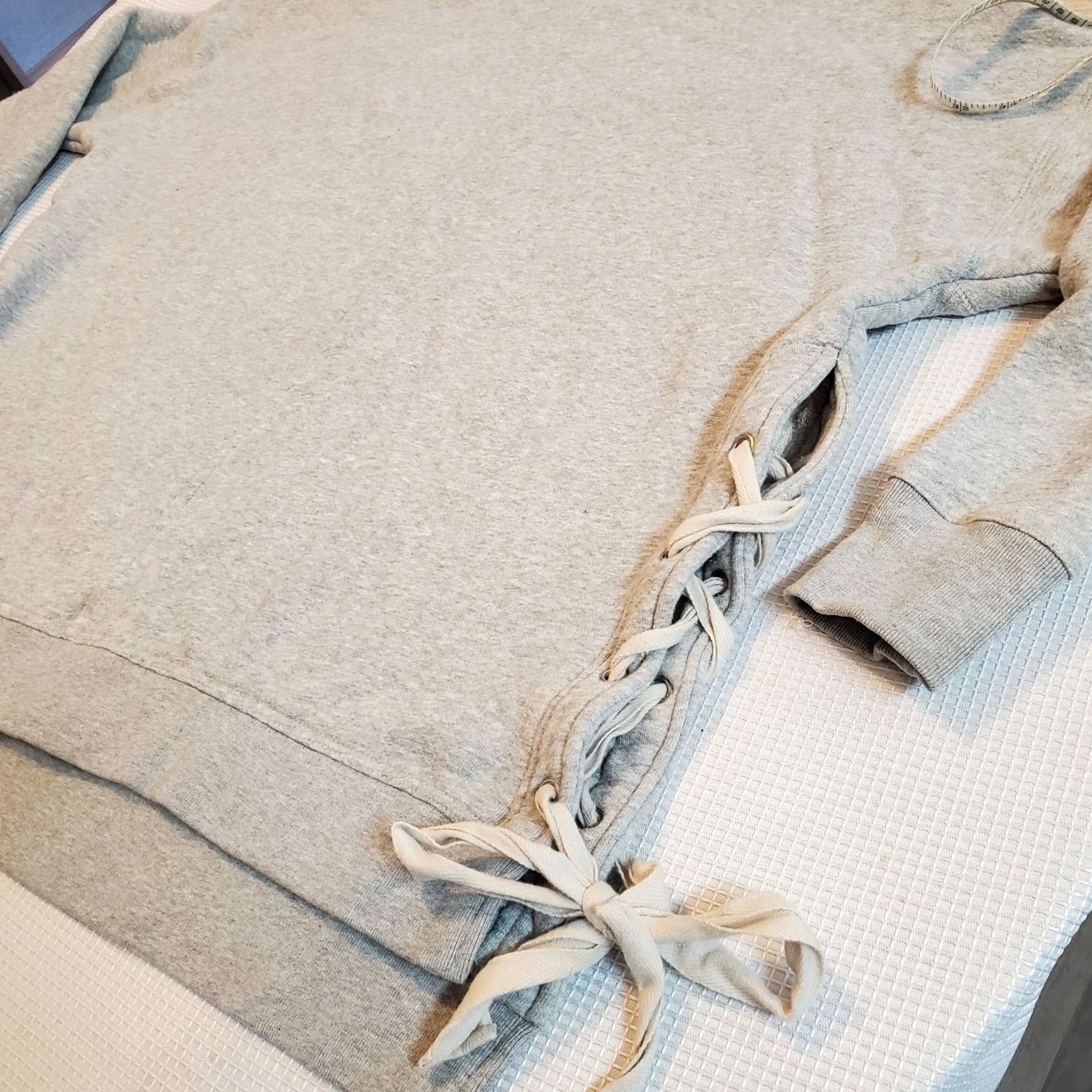 Free People Free People Long Oversized Pullover Sweatshirt Women Small Light Gray Laced Up Size S / US 4 / IT 40 - 6 Thumbnail