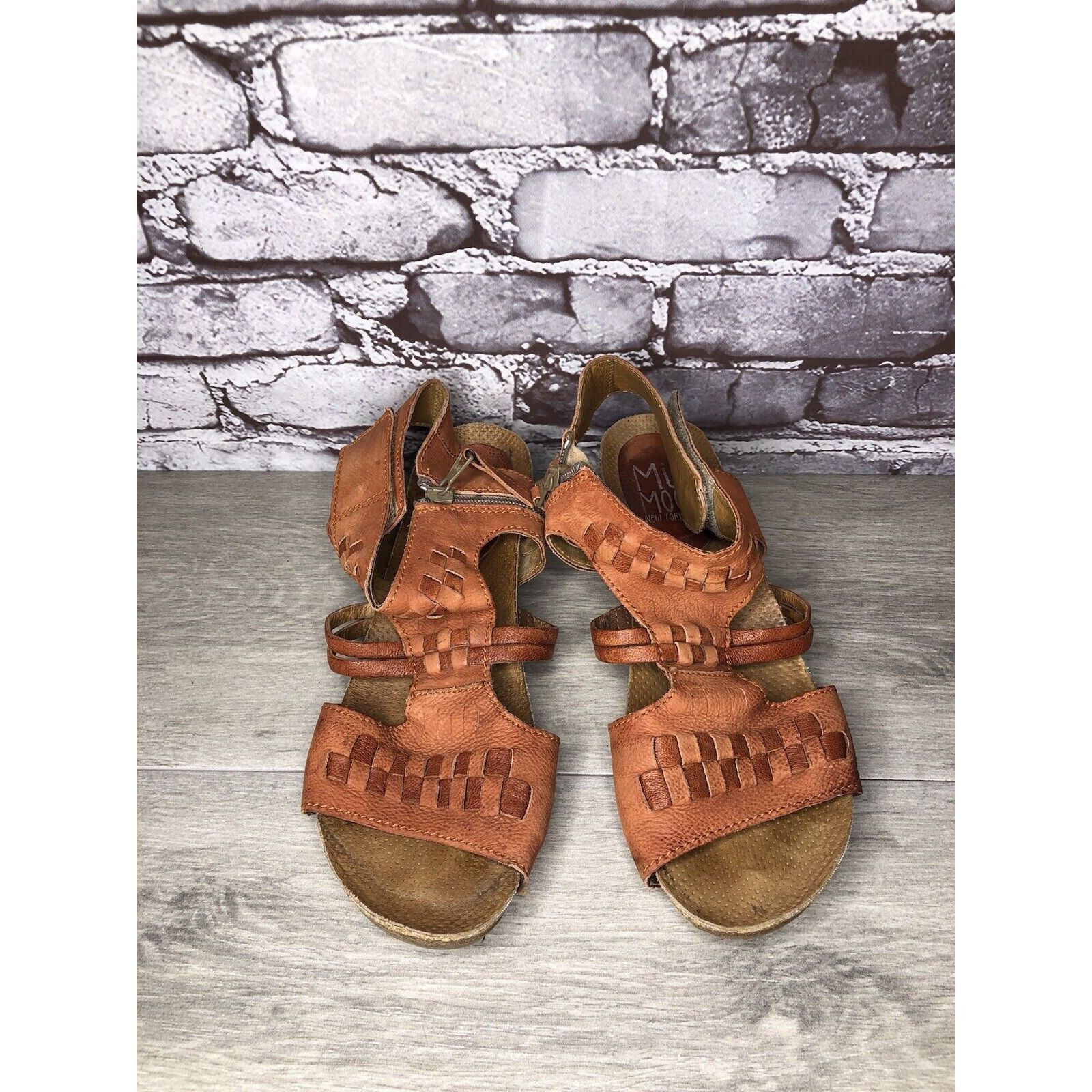 Other Miz Mooz Orange Leather Side Zipper Strap Heeled Sandals Wom Size US 10.5 / IT 40.5 - 11 Thumbnail