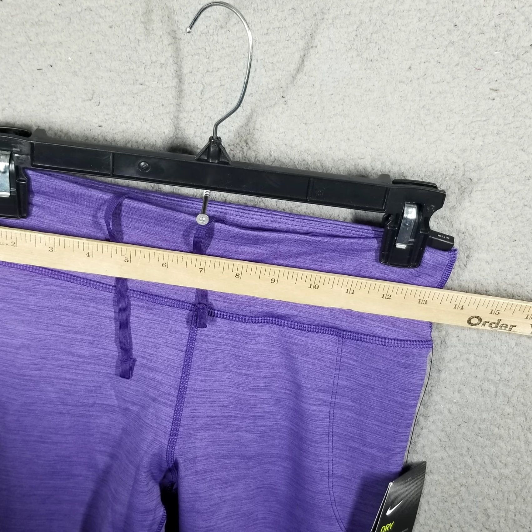 Nike NIke Women's Running Crop Leggings 7/8 Purple BV0038-547 Leggings S Pockets Zip Pocket Dri-FIT Activewear Womens Size 28" / US 6 / IT 42 - 2 Thumbnail