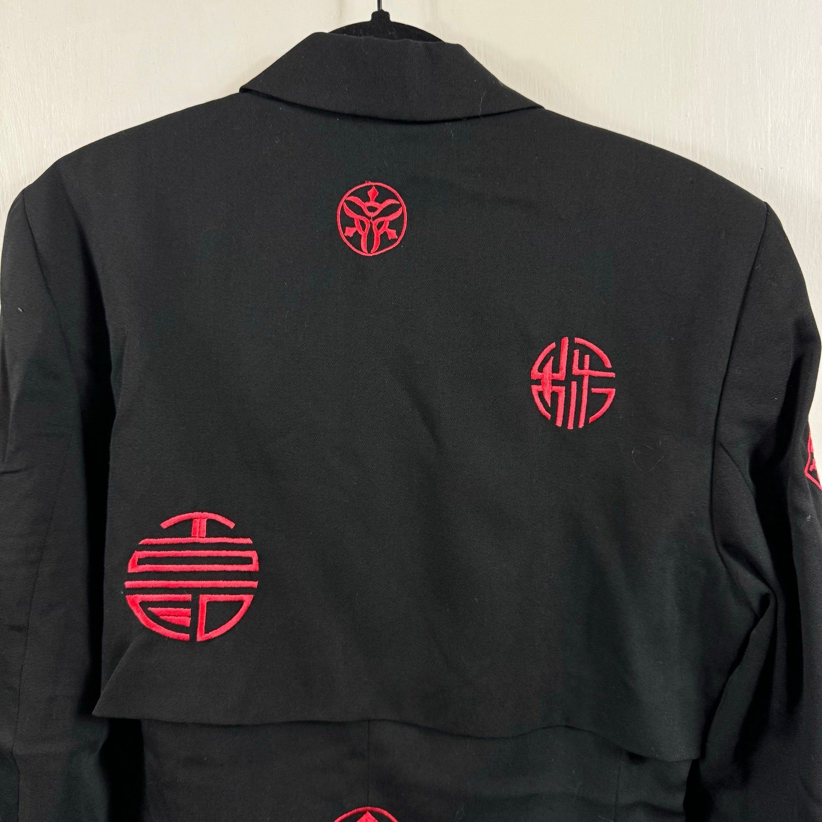 Escada CRISCA ESCADA Blazer M/L Wool Blend Black w/embroidered Sy Size ONE SIZE - 9 Thumbnail