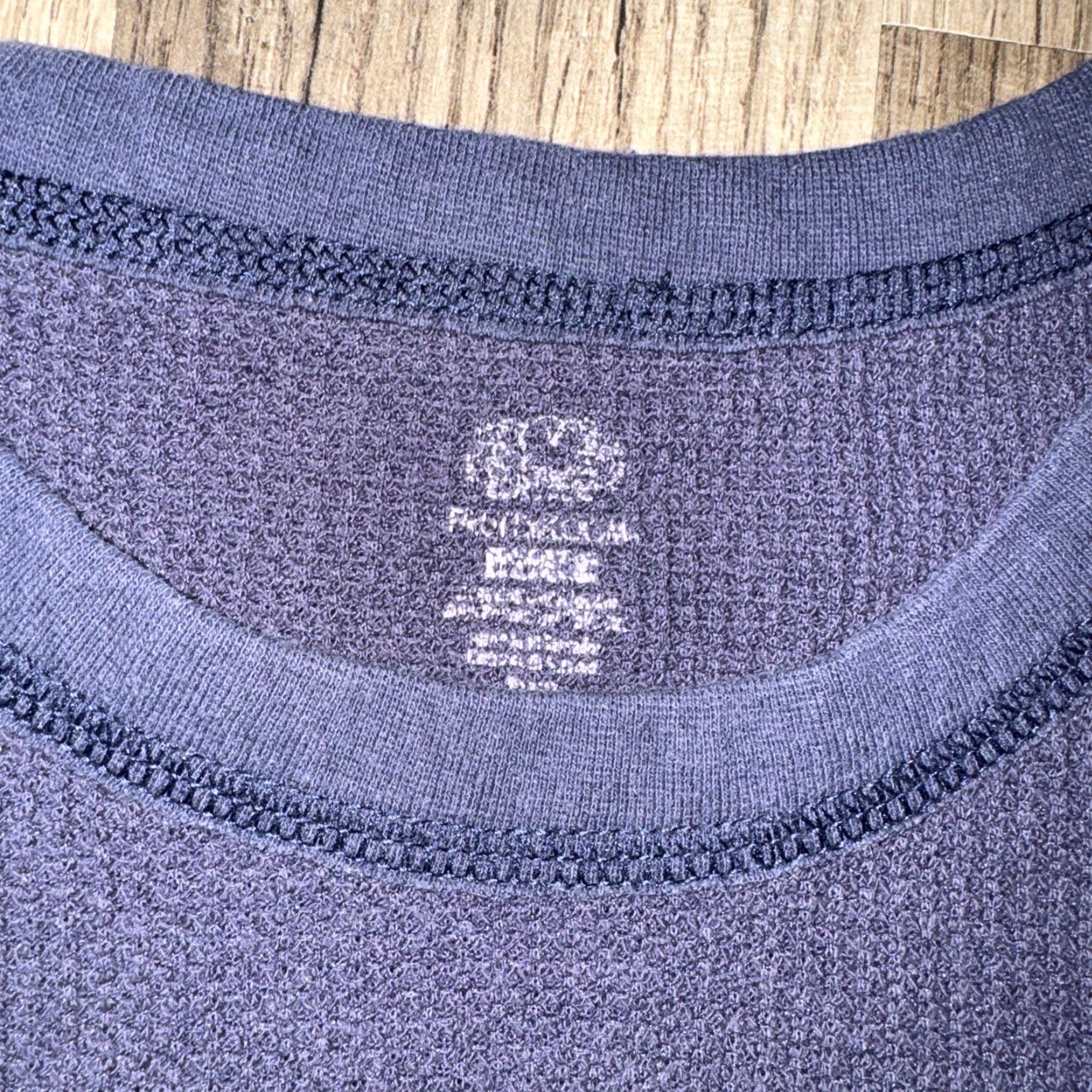 Fruit Of The Loom Fruit of the Loom Long Sleeve Thermal Navy Blue Large 18x27 Men's Shirt Thermal Outdoor 18x27 L Navy Mens Size US L / EU 52-54 / 3 - 3 Thumbnail
