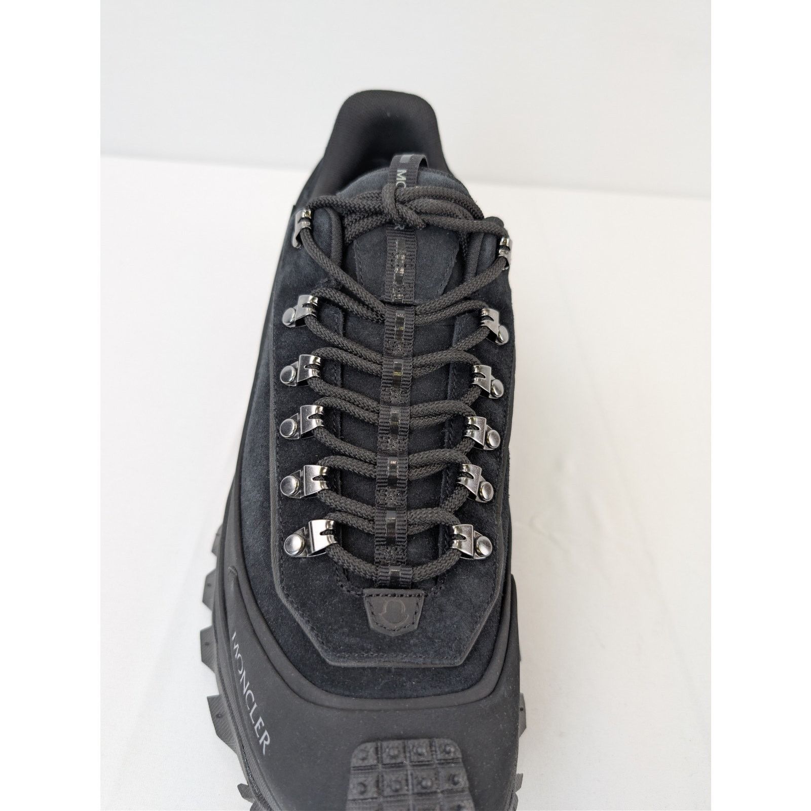 Moncler o1rshd1 Trailgrip Apex low-top sneaker with a Vibram sole Size US 12 / EU 45 - 16 Thumbnail