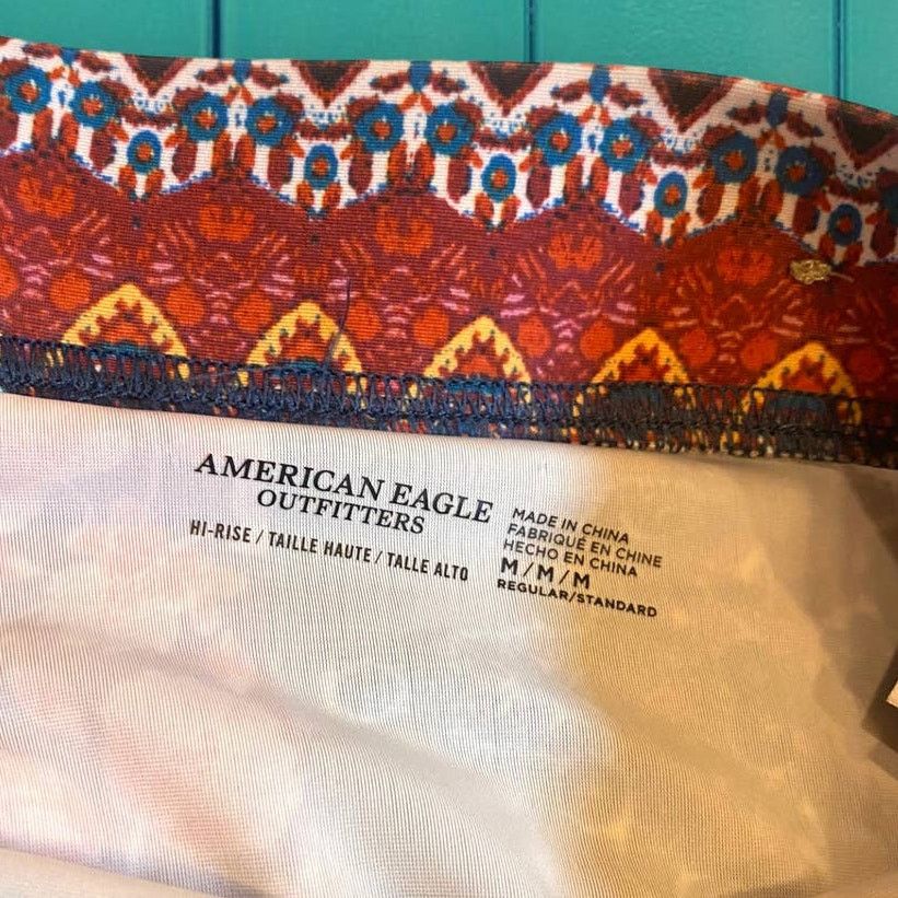 American Eagle Outfitters American Eagle Outfitters Patchwork Print Leggings Size M Size 29" - 4 Thumbnail