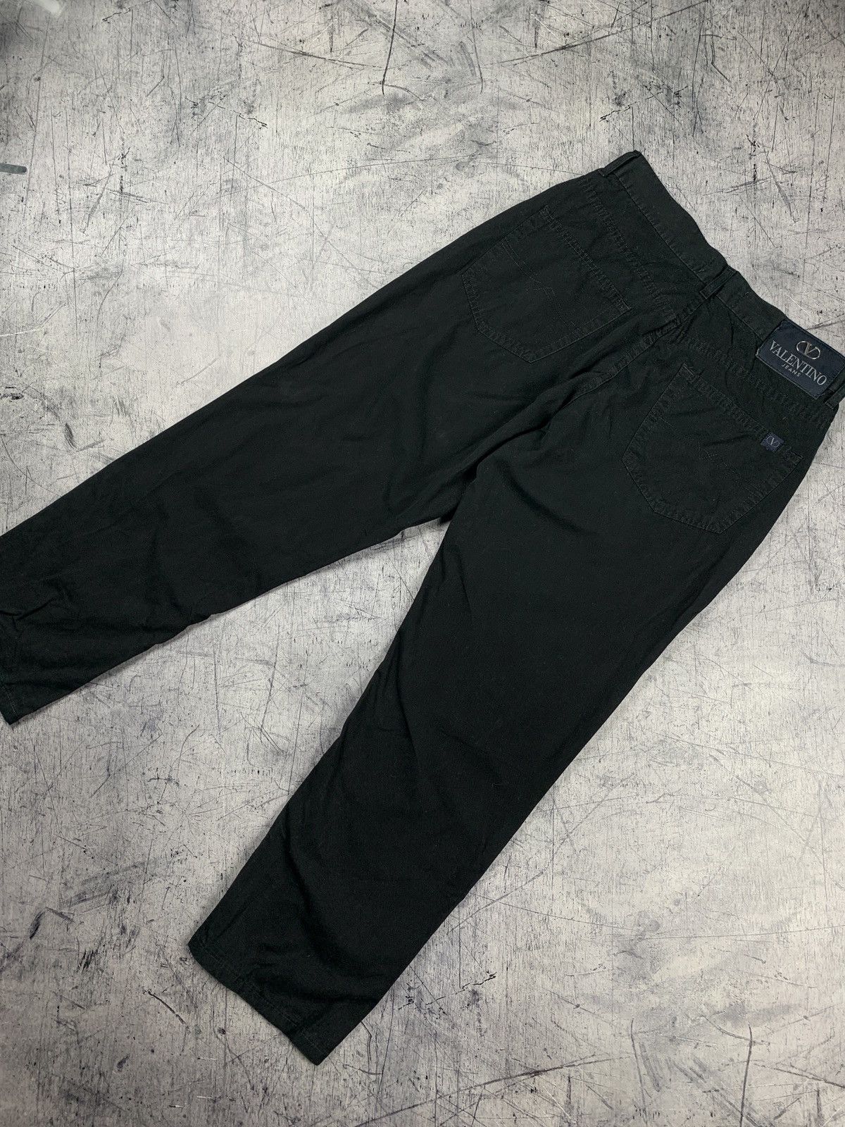 Valentino Designer Valentino Men’s Vintage Straight Jeans Sz 34 Black Size US 34 / EU 50 - 1 Thumbnail