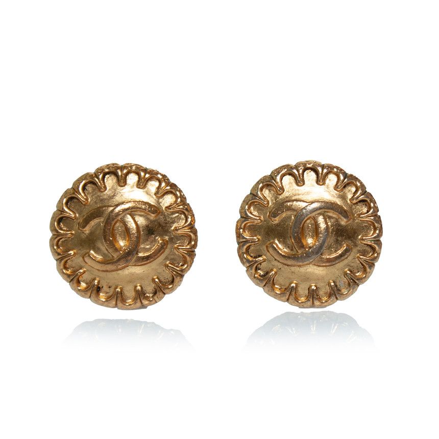Chanel Chanel, 97P round coco mark earrings 24k plated Size ONE SIZE - 1 Thumbnail