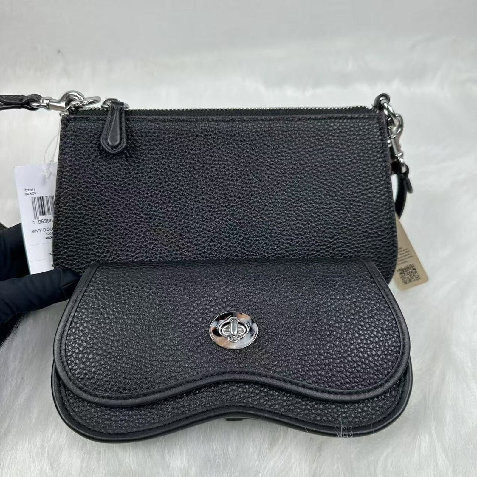 Coach Coach Wavy Double Pouch shoulder Coachtopia Black Rainbow Size ONE SIZE - 9 Thumbnail