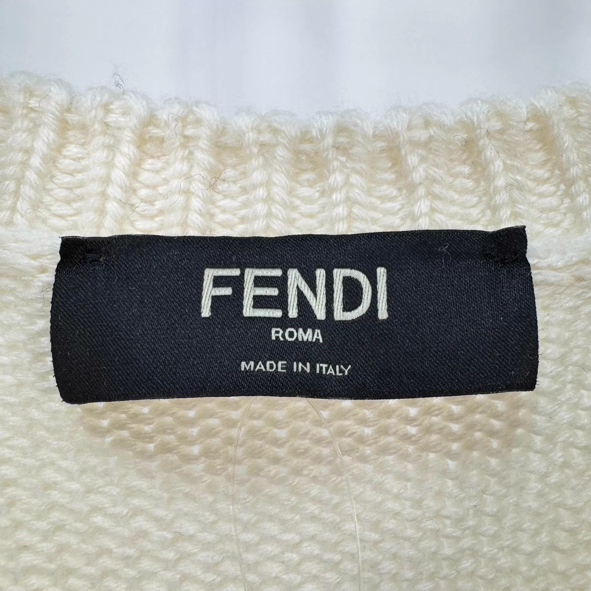 Fendi Fendi Embroidered Logo Wool Knit Sweater 56 New Size US XL / EU 56 / 4 - 5 Thumbnail
