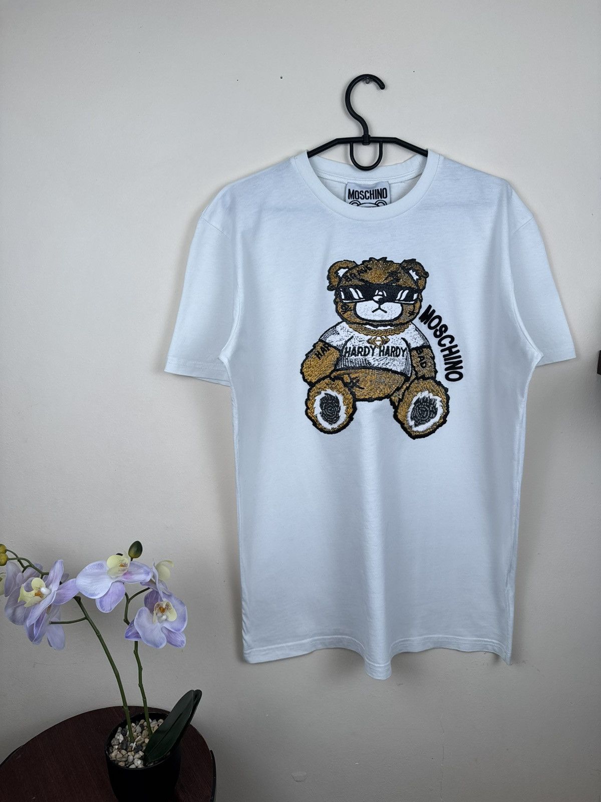Moschino Moschino T shirt Teddy Bear Hardy White Mens Luxury Hype Size US XXL / EU 58 / 5 - 5 Thumbnail