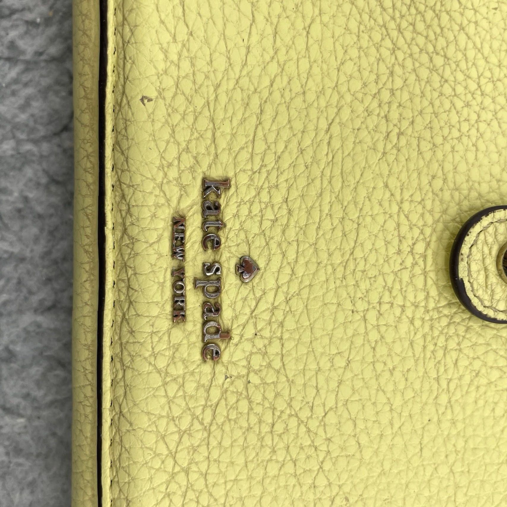 Vintage Kate Spade Wallet Small Women Yellow Pebbble Leather Zip Around Jackson Clutch Divider Boho Size ONE SIZE - 2 Thumbnail