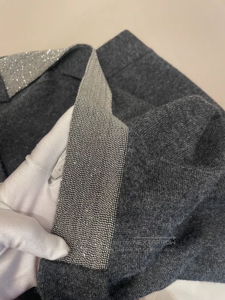 Brunello Cucinelli Brunello Cucinelli Black-grey beaded cashmere cardigan Size M / US 6-8 / IT 42-44 - 7 Thumbnail