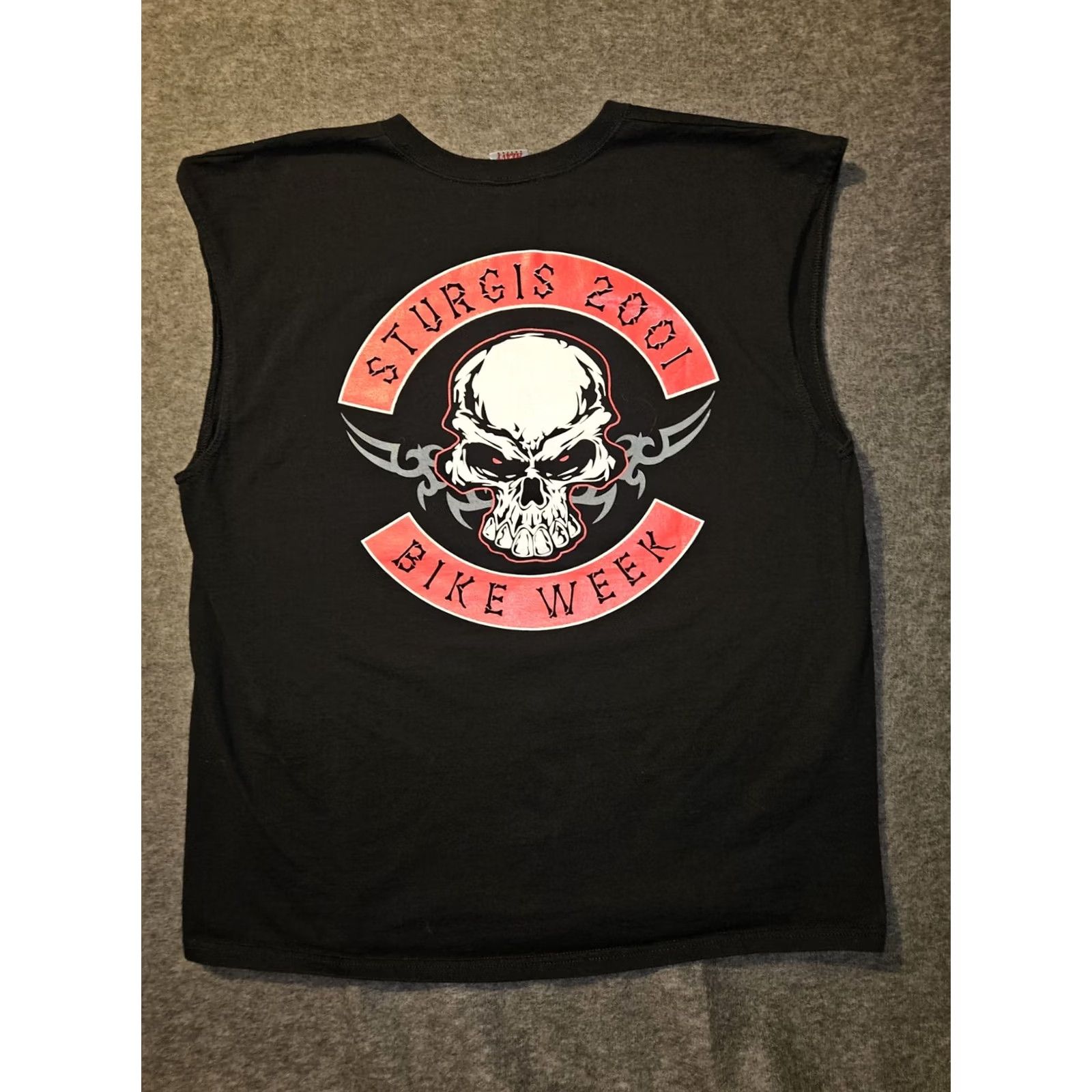 Fruit Of The Loom VINTAGE Sturgis Bike Week 2001 T-Shirt XL Sleeveless Black Biker Motorcycle Shirt Mens XL Black Graphic Print Crew Neck Double-Sided Fruit of the Loom Size US XL / EU 56 / 4 - 6 Thumbnail