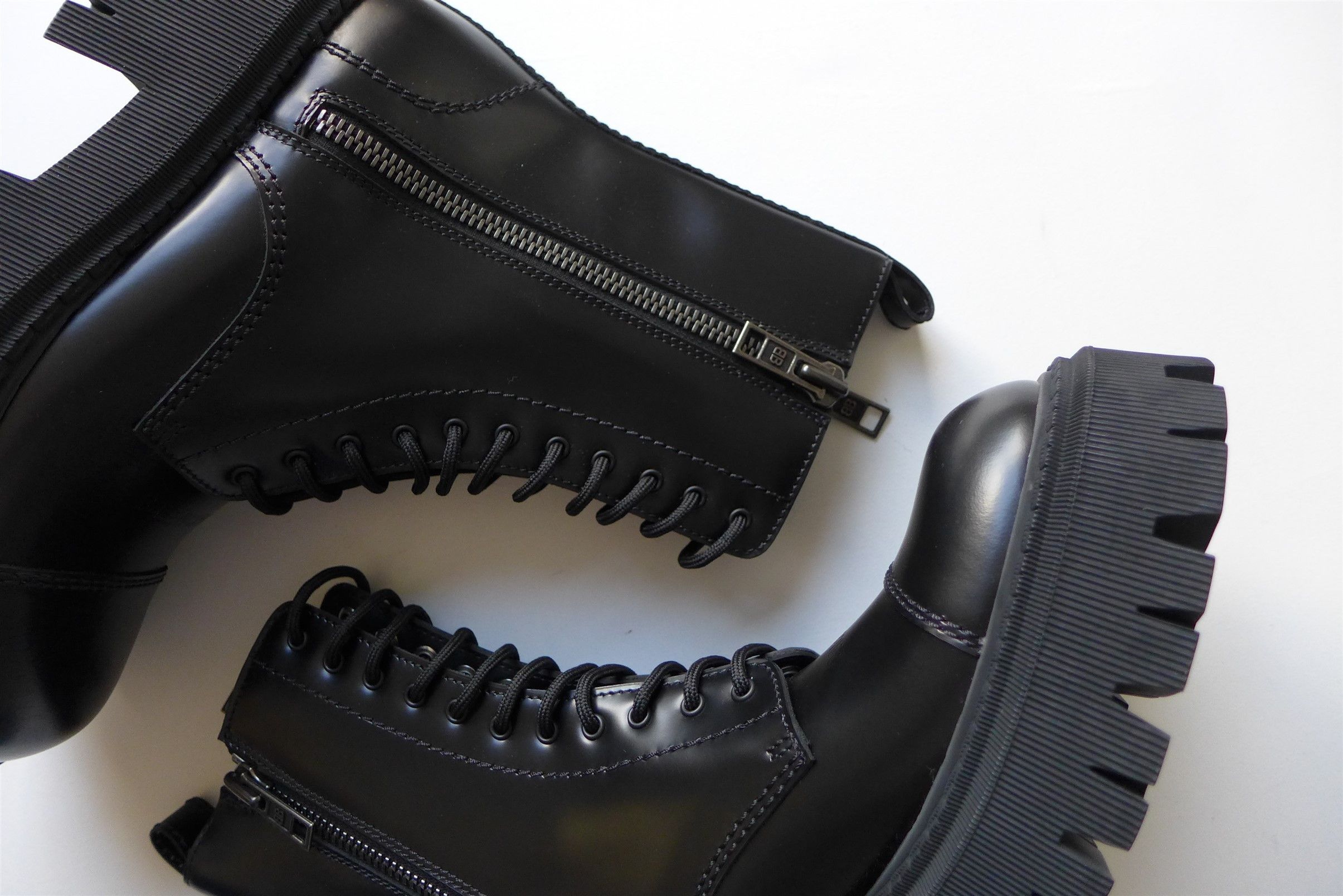 Balenciaga Balenciaga Tractor Boots - Black Calf Leather Size US 6 / EU 39 - 2 Thumbnail