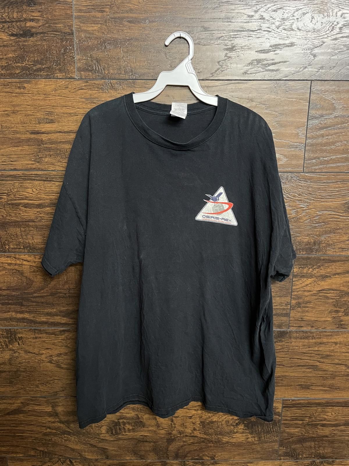 Gildan Osiris Rex NASA Asteroid T-shirt Bennu Osiris-Rex Tee XL Size US XL / EU 56 / 4 - 2 Thumbnail