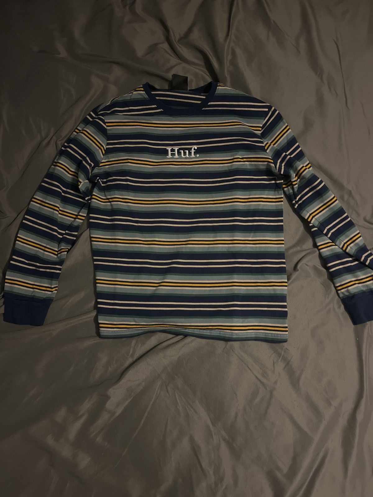 Huf Long sleeve “Huf” shirt Size US L / EU 52-54 / 3 - 1 Thumbnail