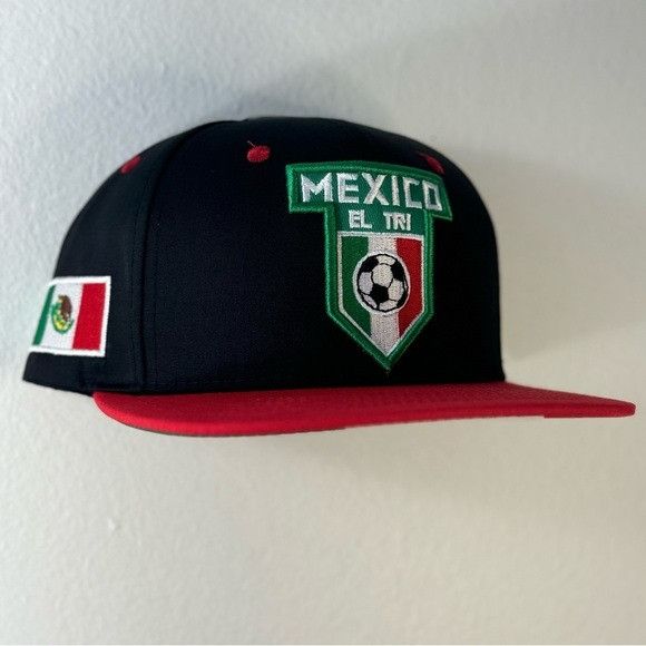 Designer NEW MEXICO EL TRI SOCCER BLACK/RED FLATBILL SNAPBACK W/ SUBL Size ONE SIZE - 3 Thumbnail