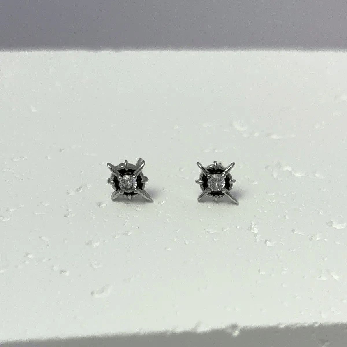 Other 925 Silver Plated CZ Star Stud Earrings for Men Women Size ONE SIZE - 1 Thumbnail