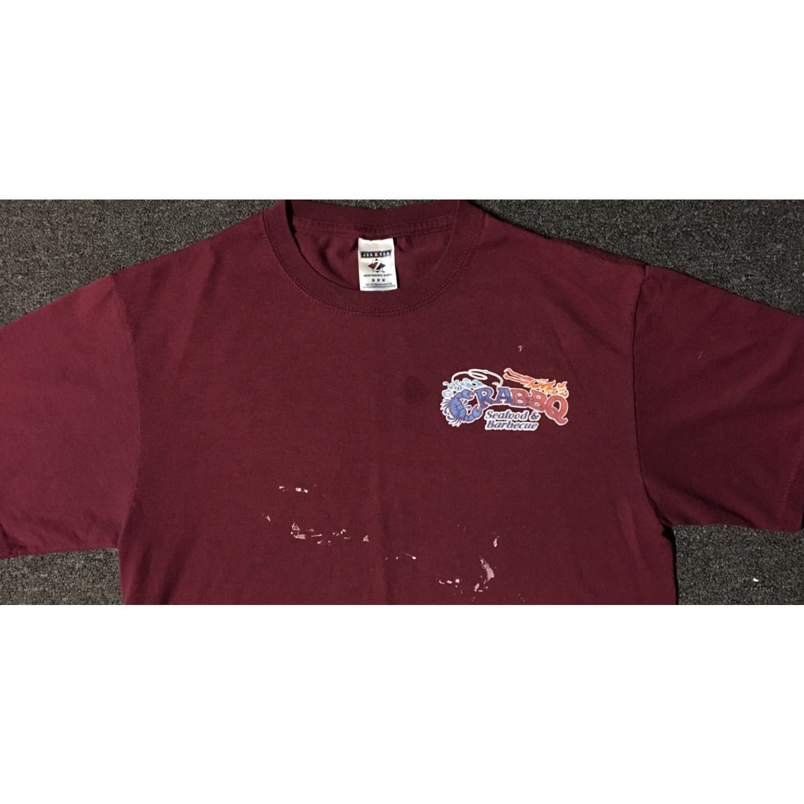 Jerzees VINTAGE Crab BBQ Faded Distress Paint Shirt M Red 90s Jazzed? Wait. Size US M / EU 48-50 / 2 - 6 Thumbnail