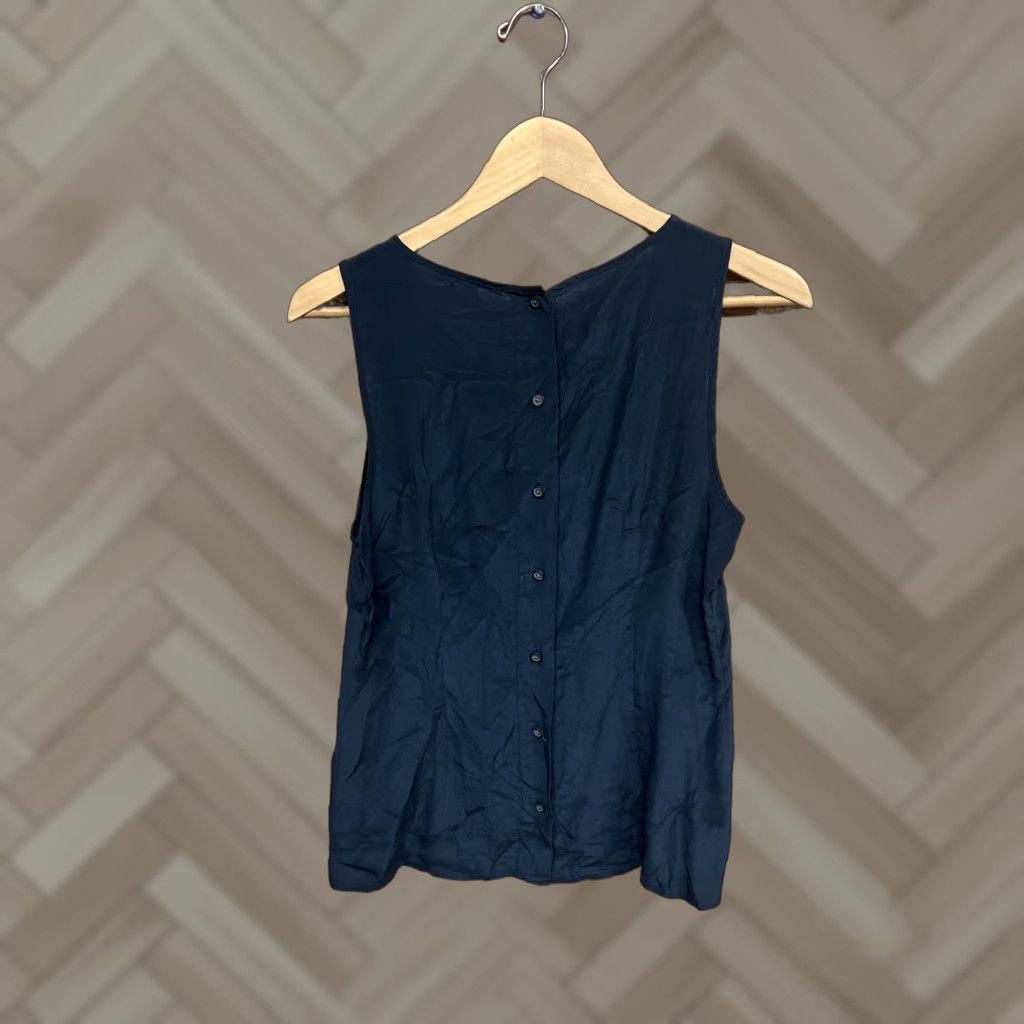 Banana Republic Banana Republic Blouse Shirt Womens Sleeveless Black Silk Size 8 100% Silk Size M / US 6-8 / IT 42-44 - 1 Thumbnail