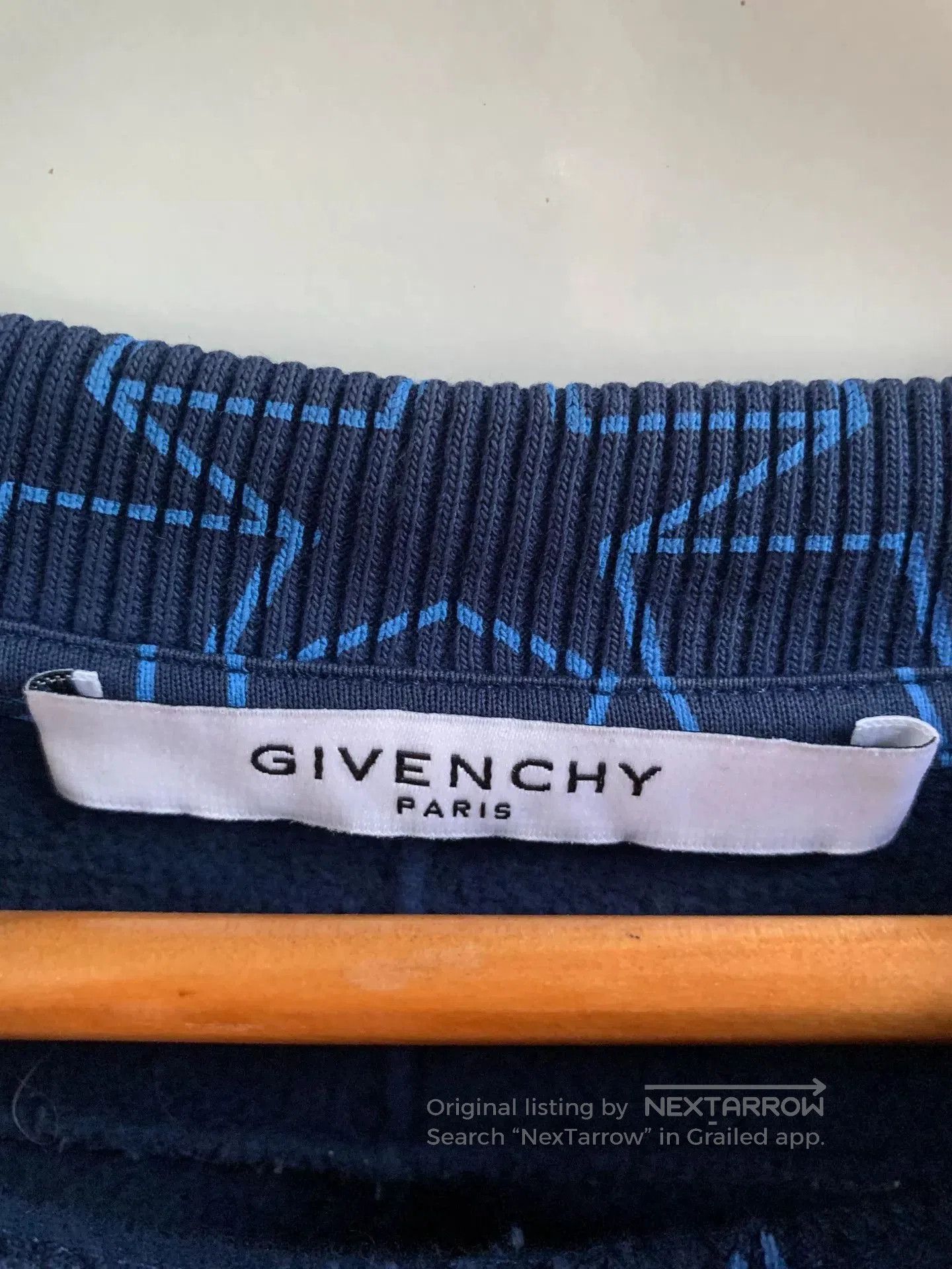 Givenchy Givenchy Blue Star Print Longsleeve. Size US S / EU 44-46 / 1 - 3 Thumbnail