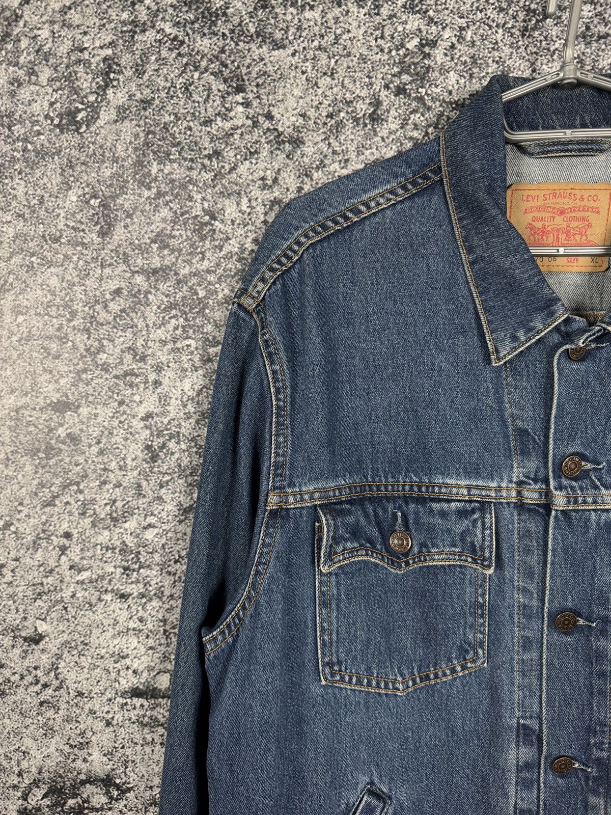 Levi's Vintage Clothing Men’s Levis Vintage 90s Denim Trucker Jacket Streetwear XL Size US XL / EU 56 / 4 - 3 Thumbnail
