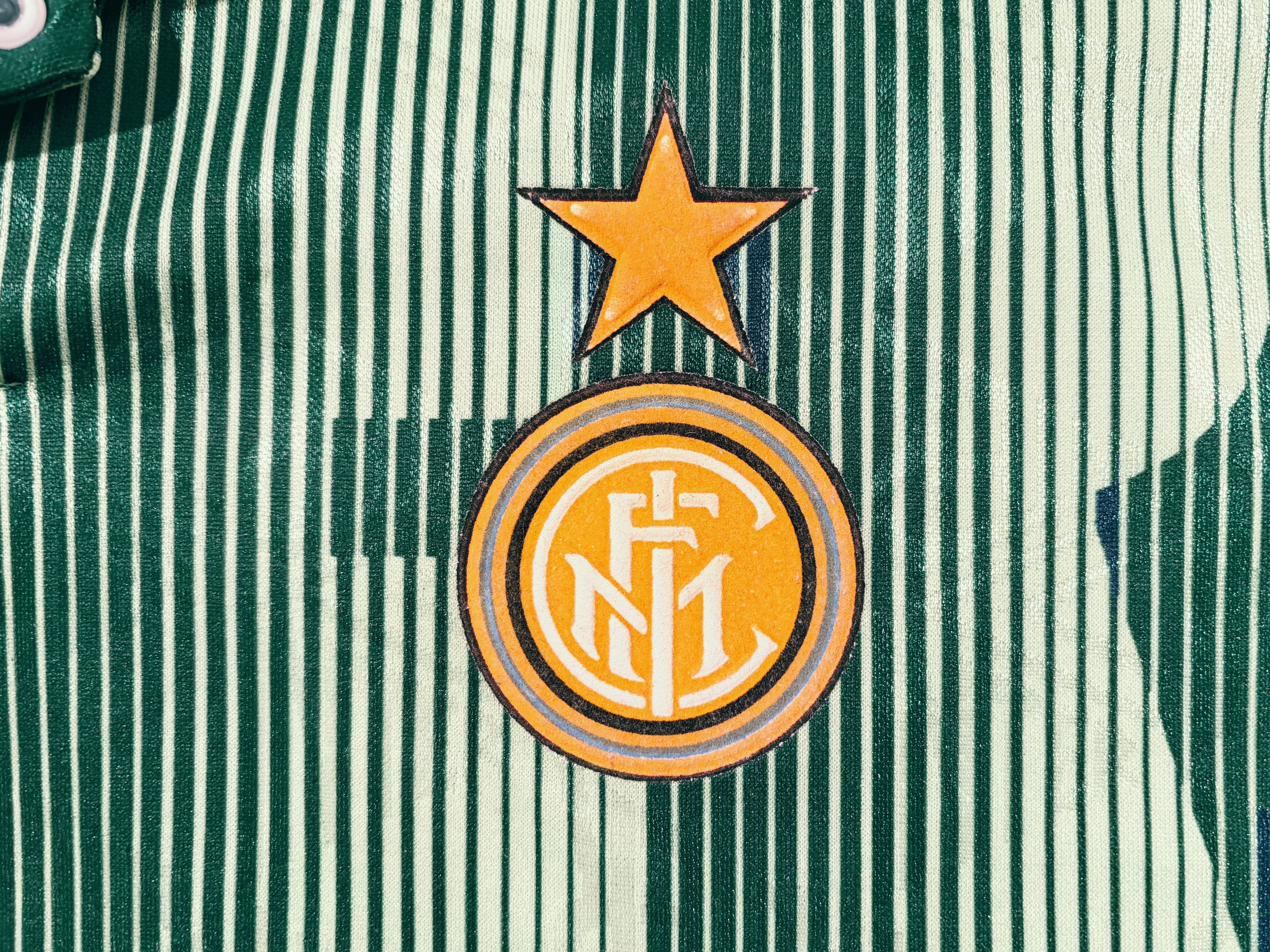 Umbro Inter Milan Goalkeeper Jersey Shirt 1991 - 1992 Size US L / EU 52-54 / 3 - 8 Thumbnail