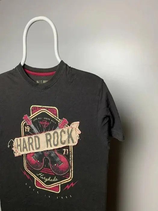 Hard Rock Cafe Hard rock T-shirt vintage rock band size S brown big logo Size US S / EU 44-46 / 1 - 2 Thumbnail