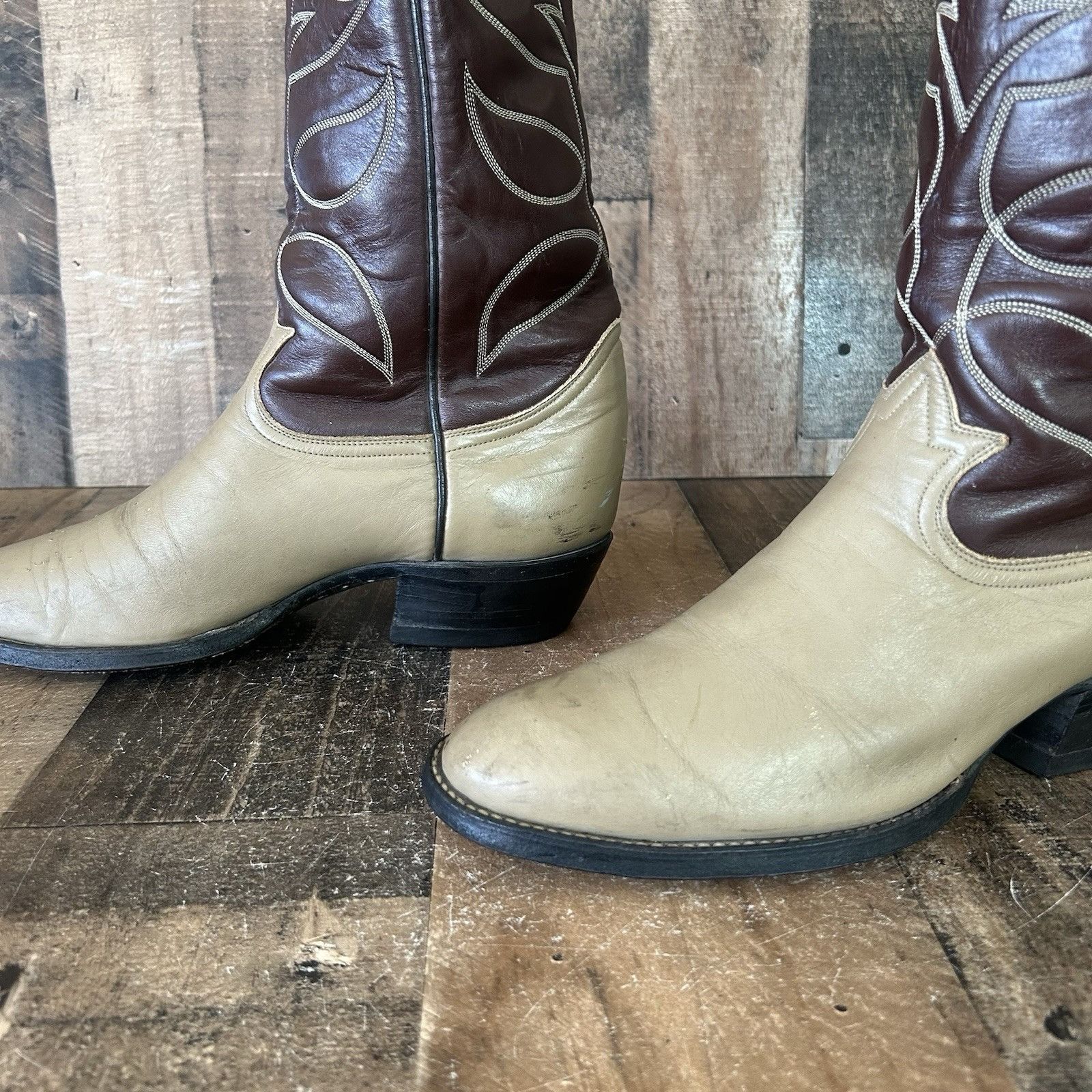 Tony Lama Tony Lama Vintage Gold Label Cowboy Boots Mens 9.5 D Size US 9.5 / EU 42-43 - 11 Thumbnail