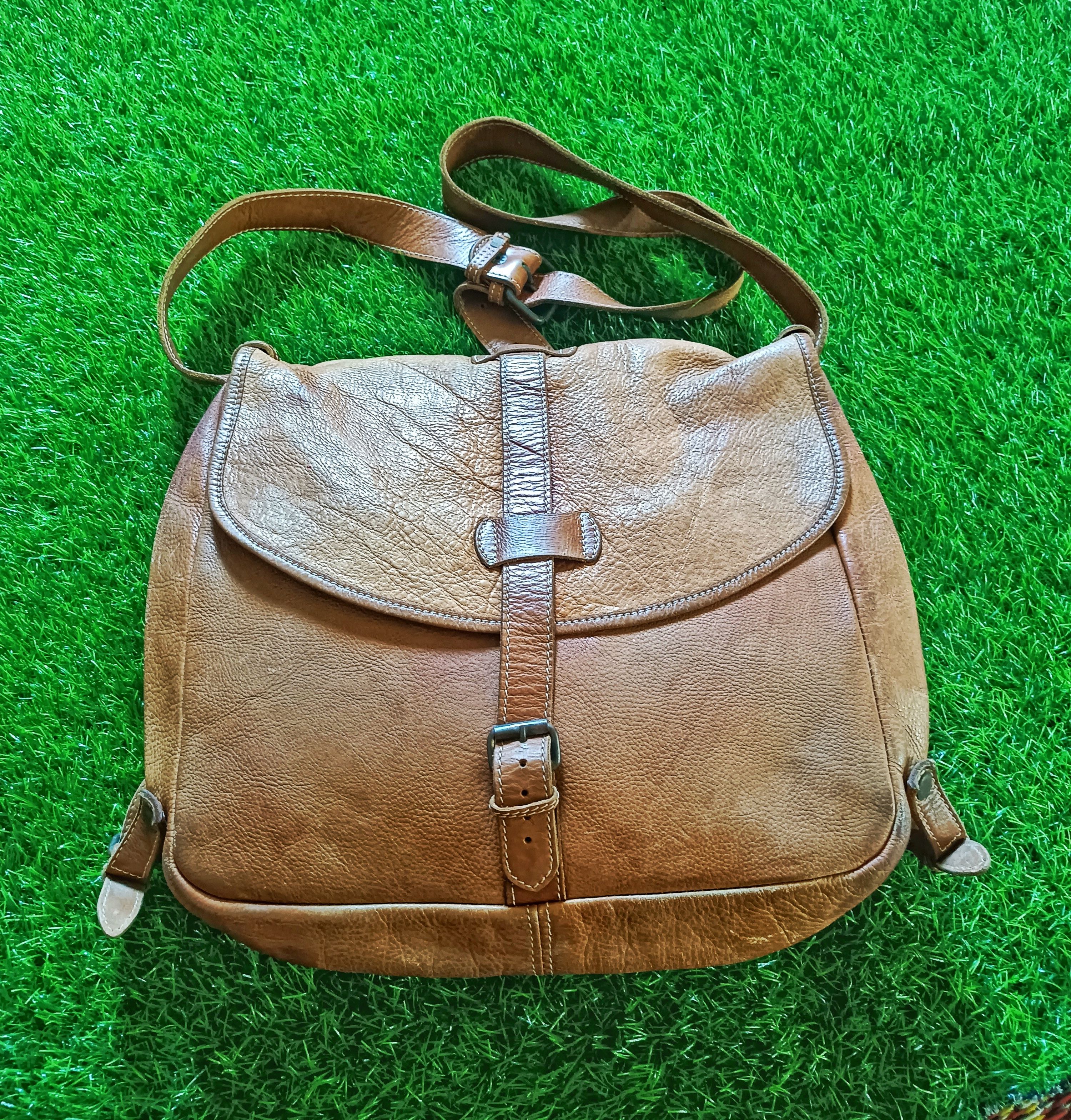 Handmade × Leather HANDMADE LEATHER LARGE OVERSIZED CROSSBODY SLING BAG 2 FACE Size ONE SIZE - 1 Thumbnail