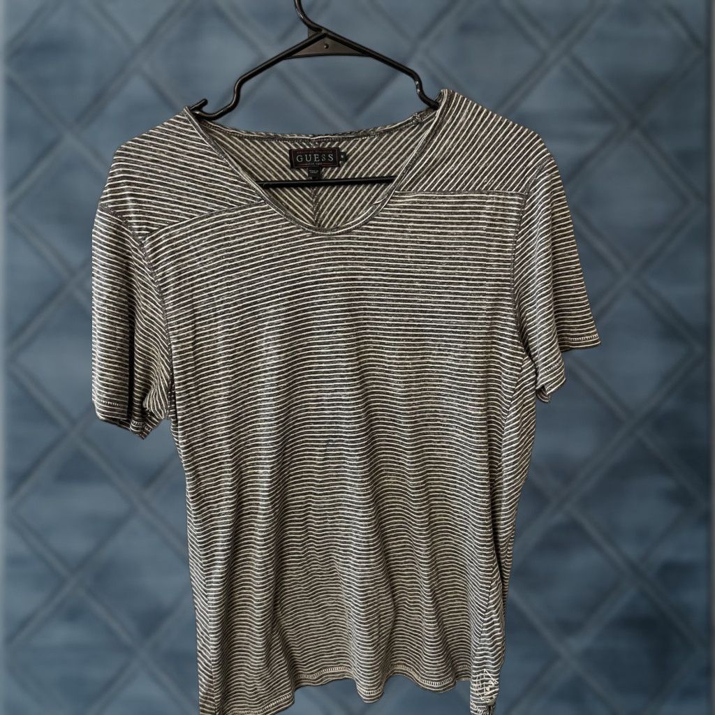 Guess VINTAGE GUESS T-Shirt Shirt Men M Gray Striped 90s Logo Embroidered Cotton Canvas 1990s Mens Size US M / EU 48-50 / 2 - 1 Thumbnail