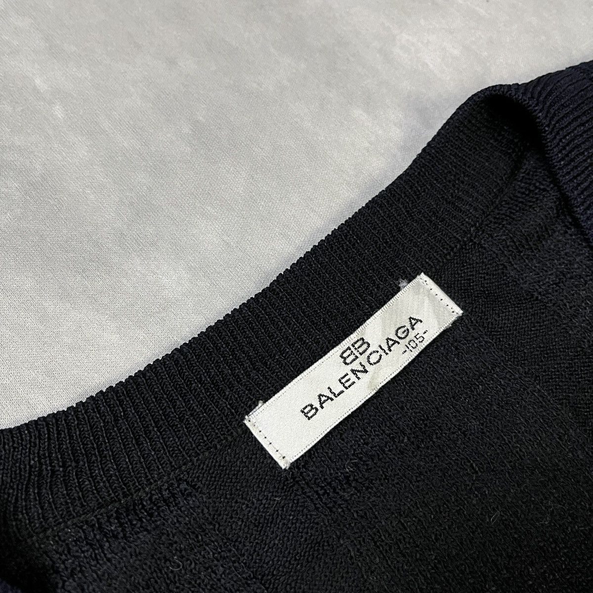 Balenciaga Vintage Vest Knitwear Balenciaga Paris Big Logo Size US L / EU 52-54 / 3 - 4 Thumbnail