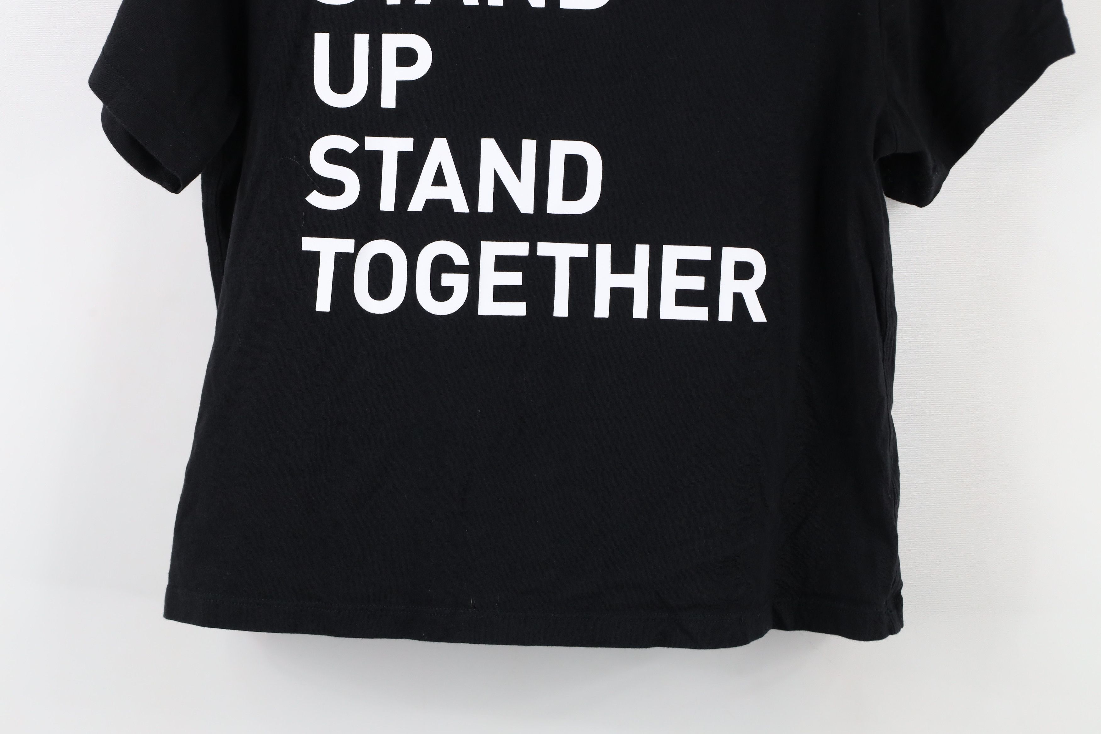 Athleta × Vintage Athleta Stand Up Stand Together Cropped T-Shirt Black Size M / US 6-8 / IT 42-44 - 3 Thumbnail