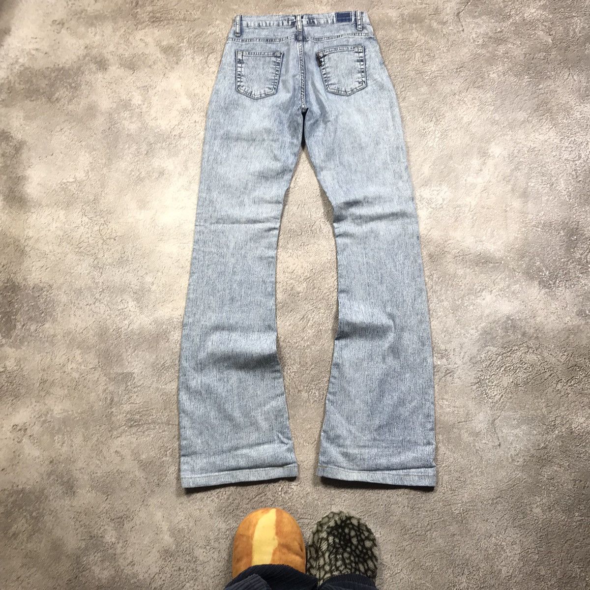 Vintage Vintage Y2K Distressed Flared Jeans Grunge Baggy 90s Logo 27 Size 27" / US 4 / IT 40 - 3 Thumbnail