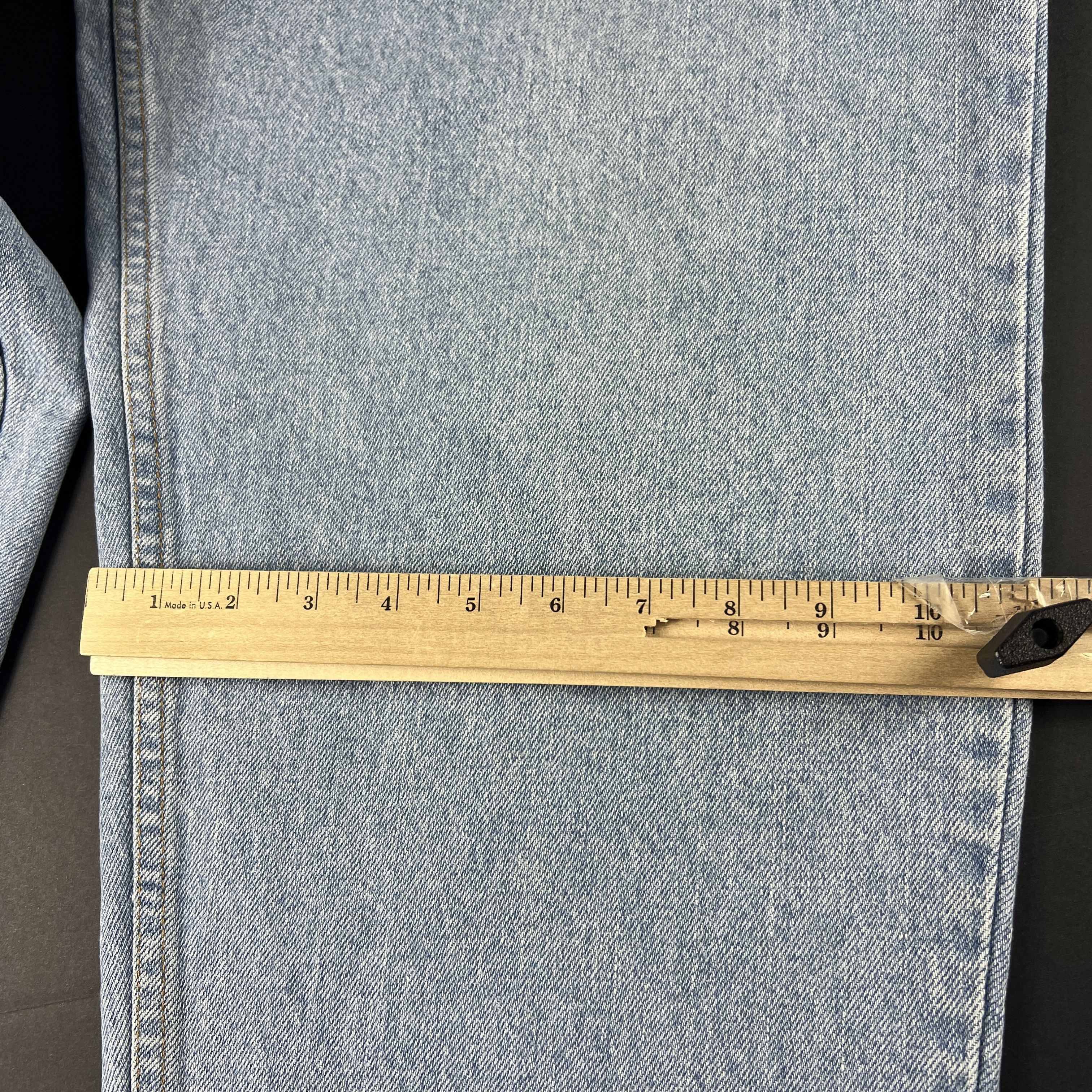 Levi's × Vintage VTG 90s Levi's Jeans 560 Loose Tapered Light Blue Denim Size US 35 - 19 Thumbnail
