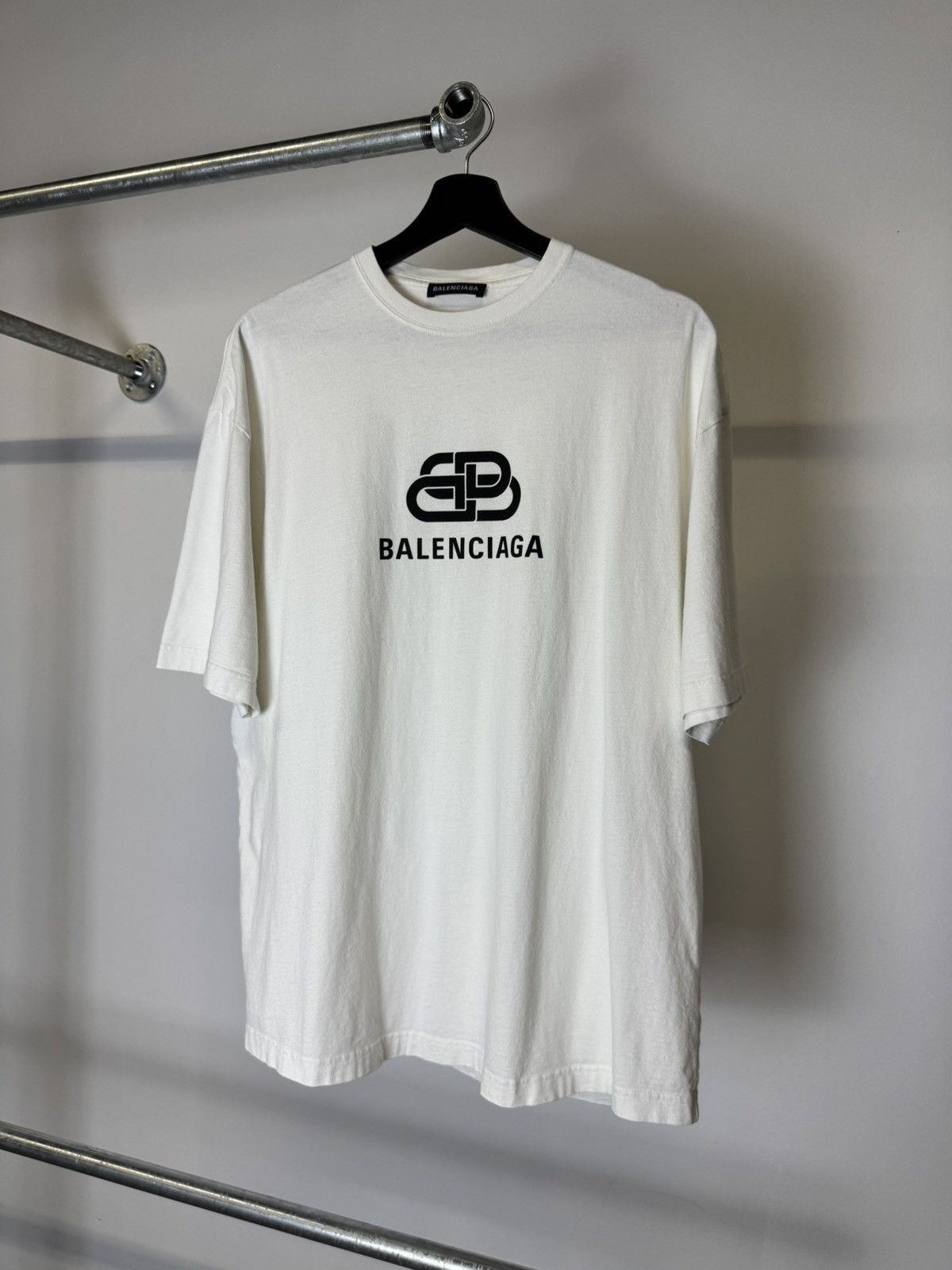Balenciaga Balenciaga interlock logo tee Size US XXS / EU 40 - 2 Thumbnail