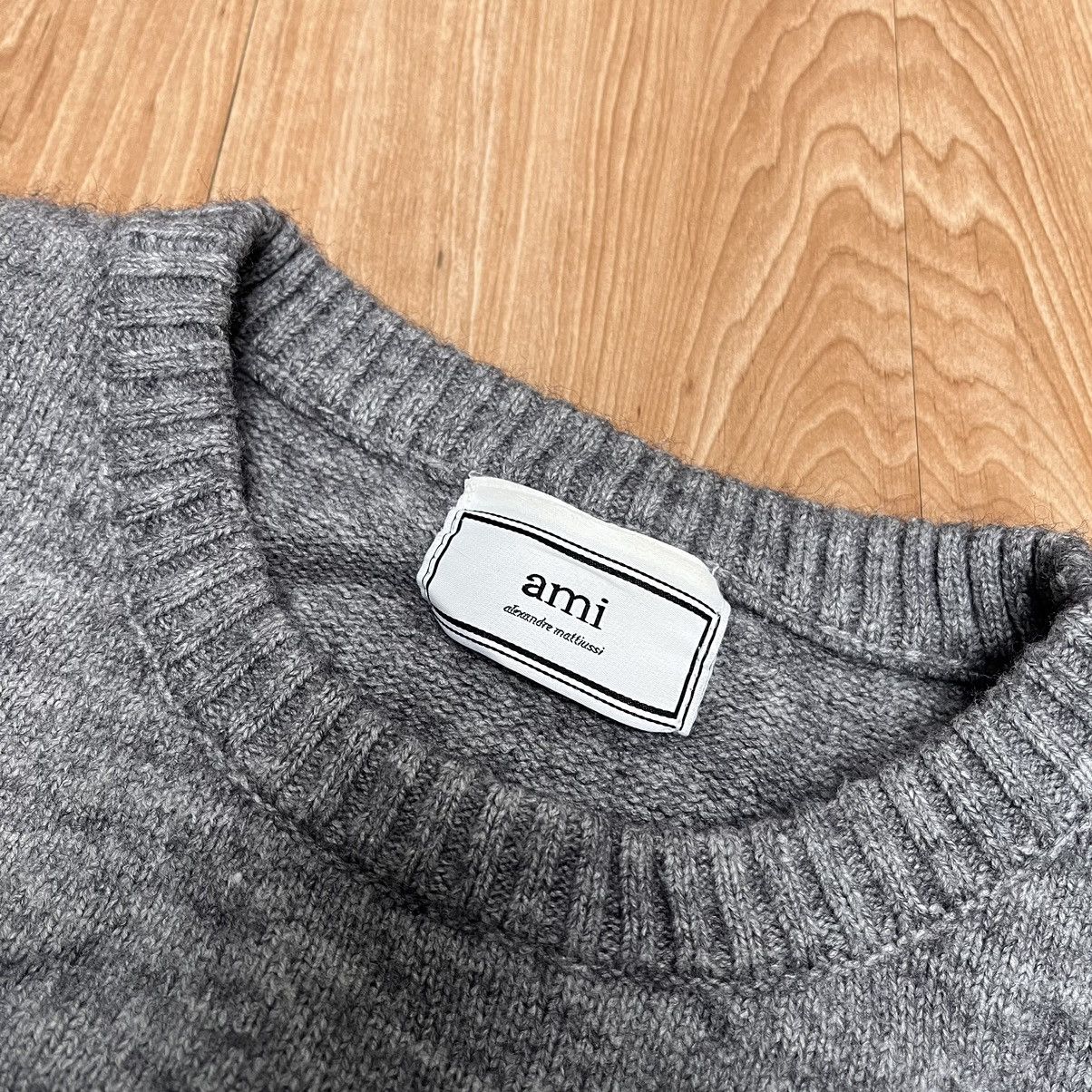 AMI Ami Paris Knitwear Big Heart Logo Size L / US 10 / IT 46 - 4 Thumbnail