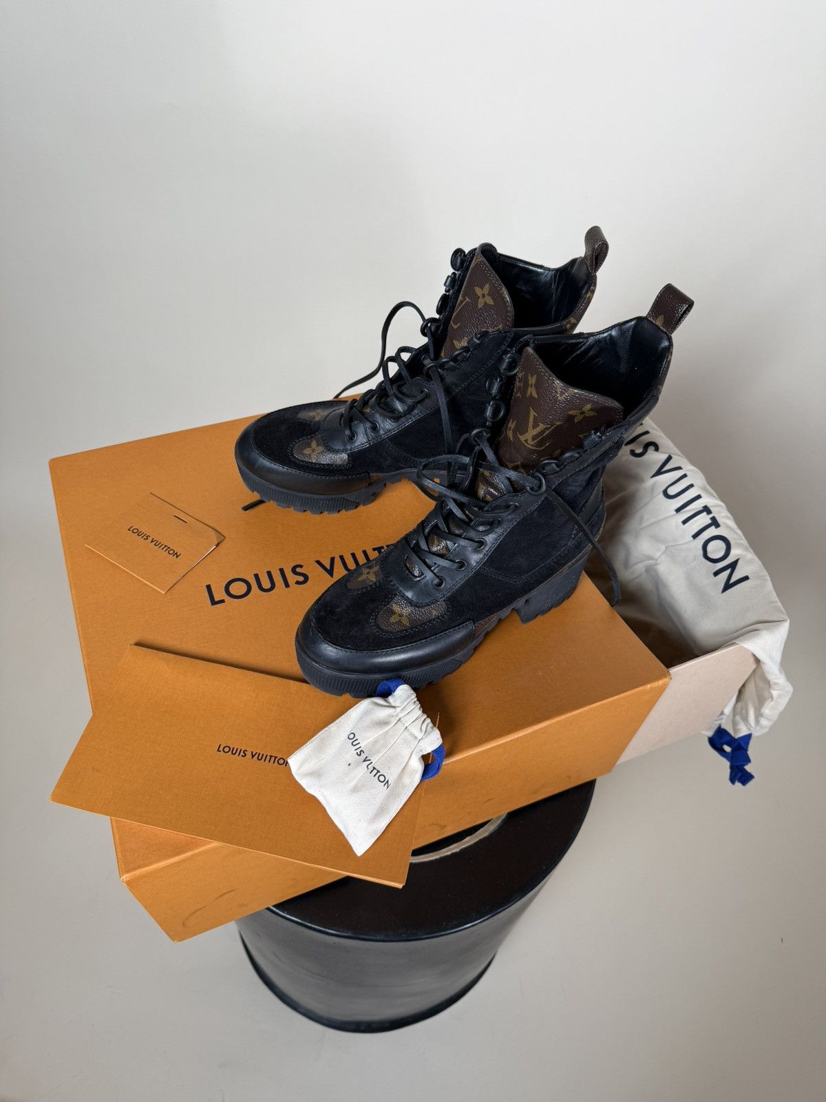 Louis Vuitton Women’s Louis Vuitton Laureate Platform Desert Boots sz36.5 Size US 6.5 / IT 36.5 - 2 Thumbnail
