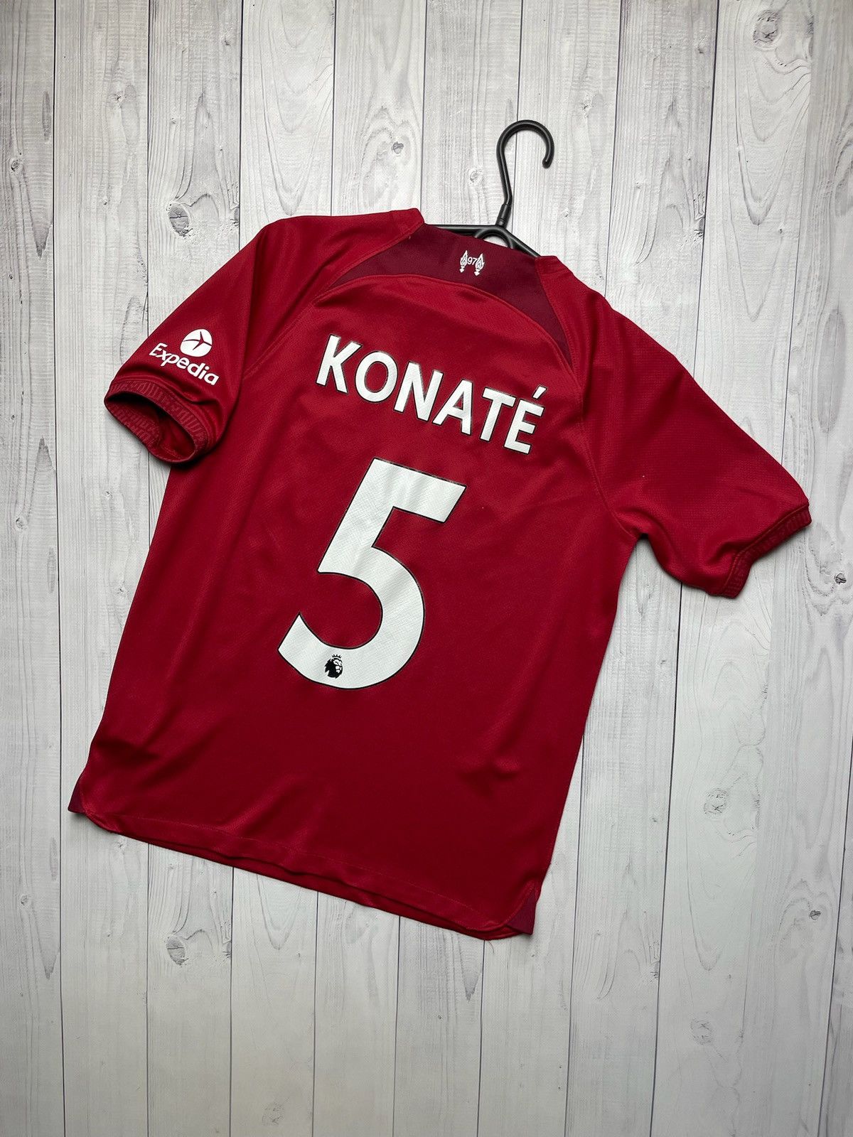 Nike Nike liverpool konate soccer jersey size XS red Size US XS / EU 42 / 0 - 2 Thumbnail