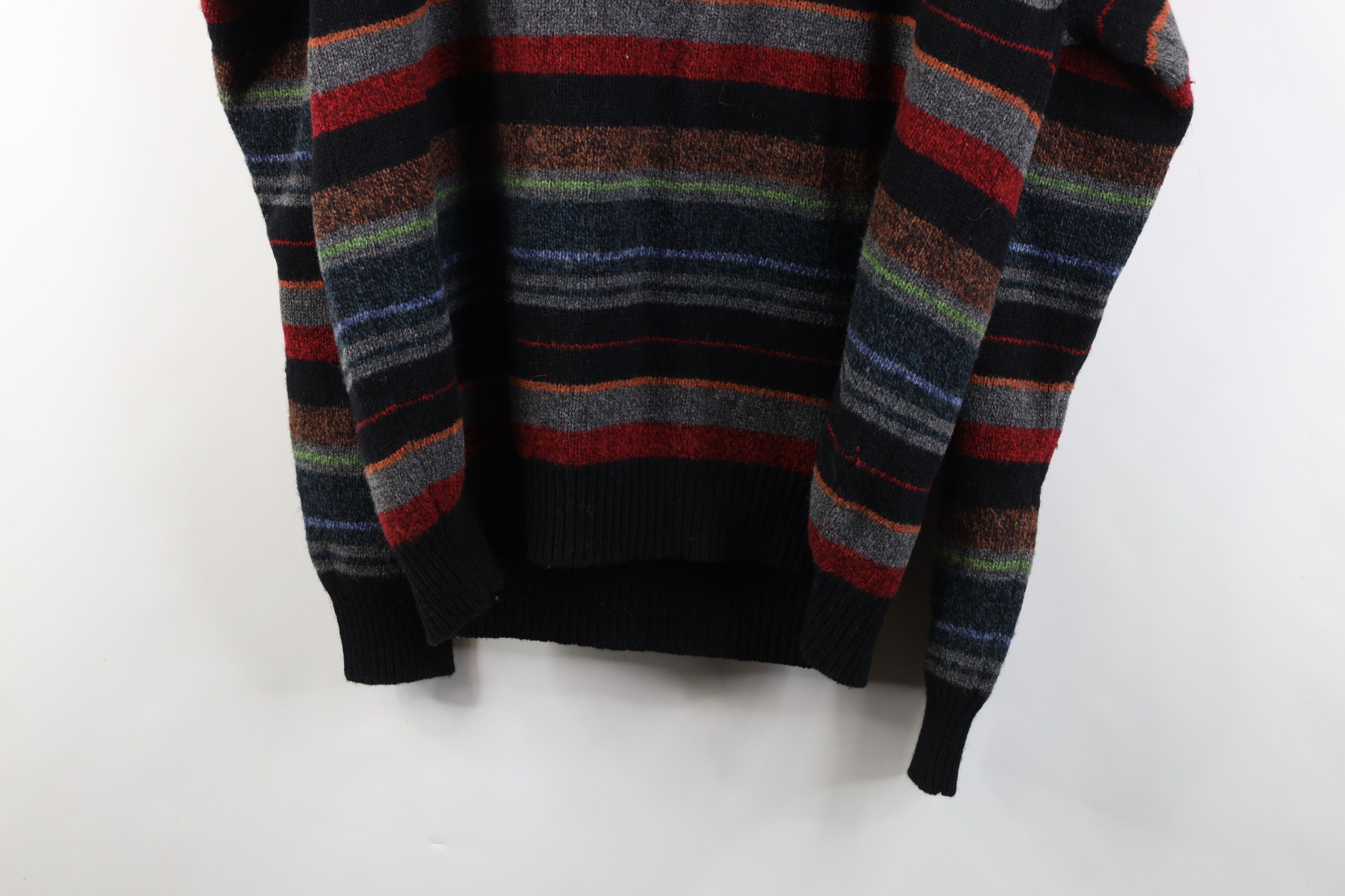 Vintage Vintage 90s Streetwear Lambswool Knit Crewneck Sweater Size US L / EU 52-54 / 3 - 9 Thumbnail