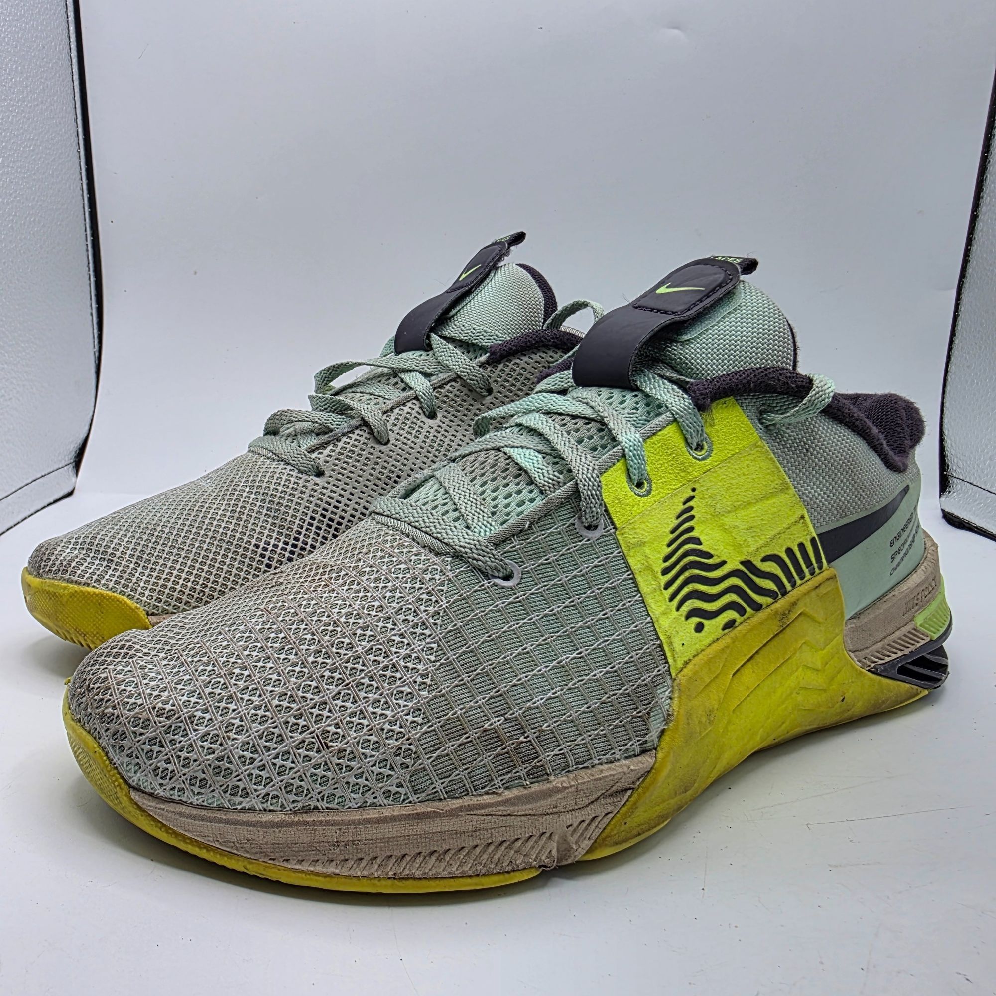 Nike Nike Metcon 8 Mens Size 11 Mint Foam Volt Training Shoes Sne Size US 11 / EU 44 - 4 Thumbnail