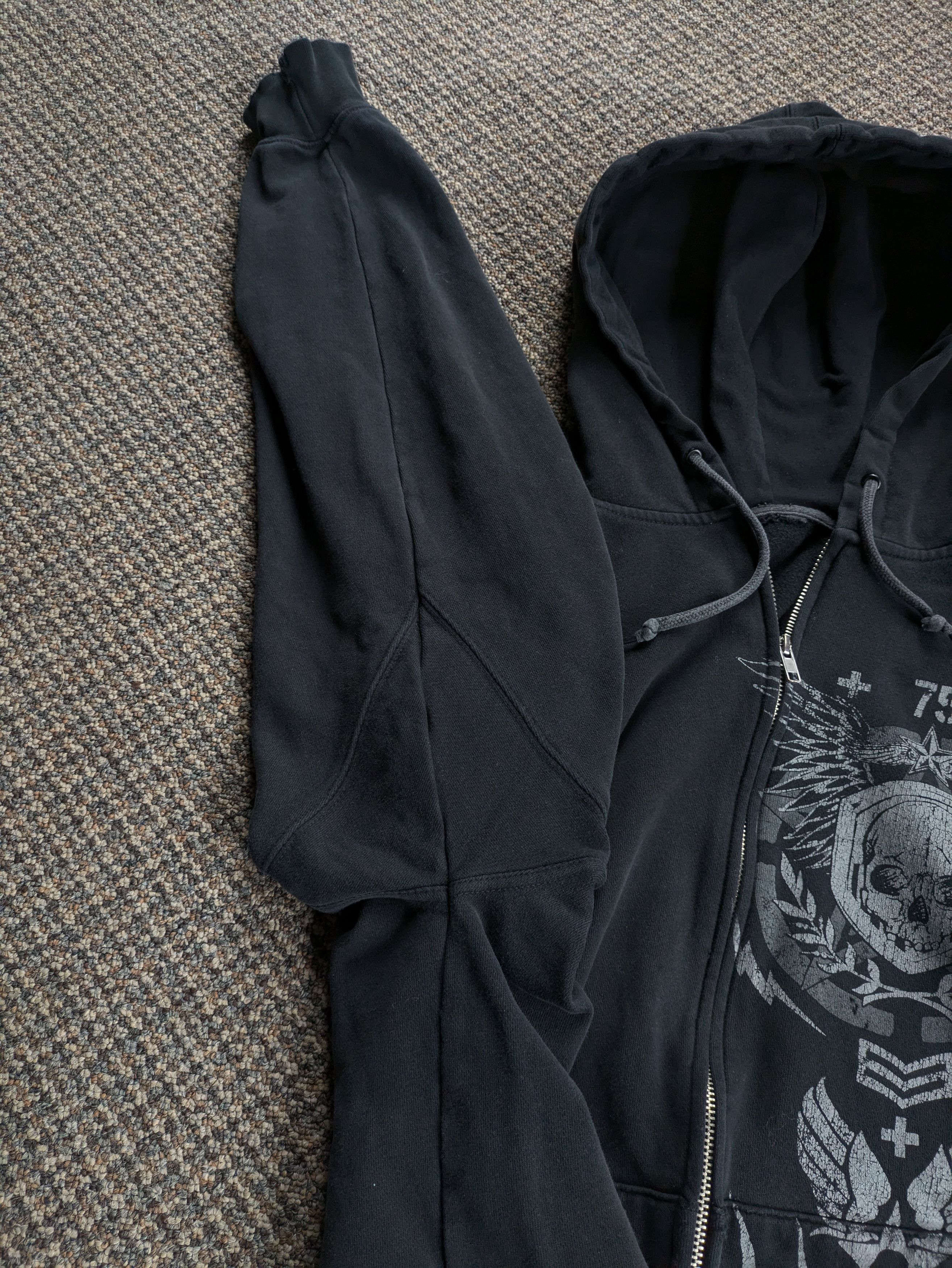JNCO Insane y2k skull emo mallgoth skater distressed hoodie Size US L / EU 52-54 / 3 - 5 Thumbnail
